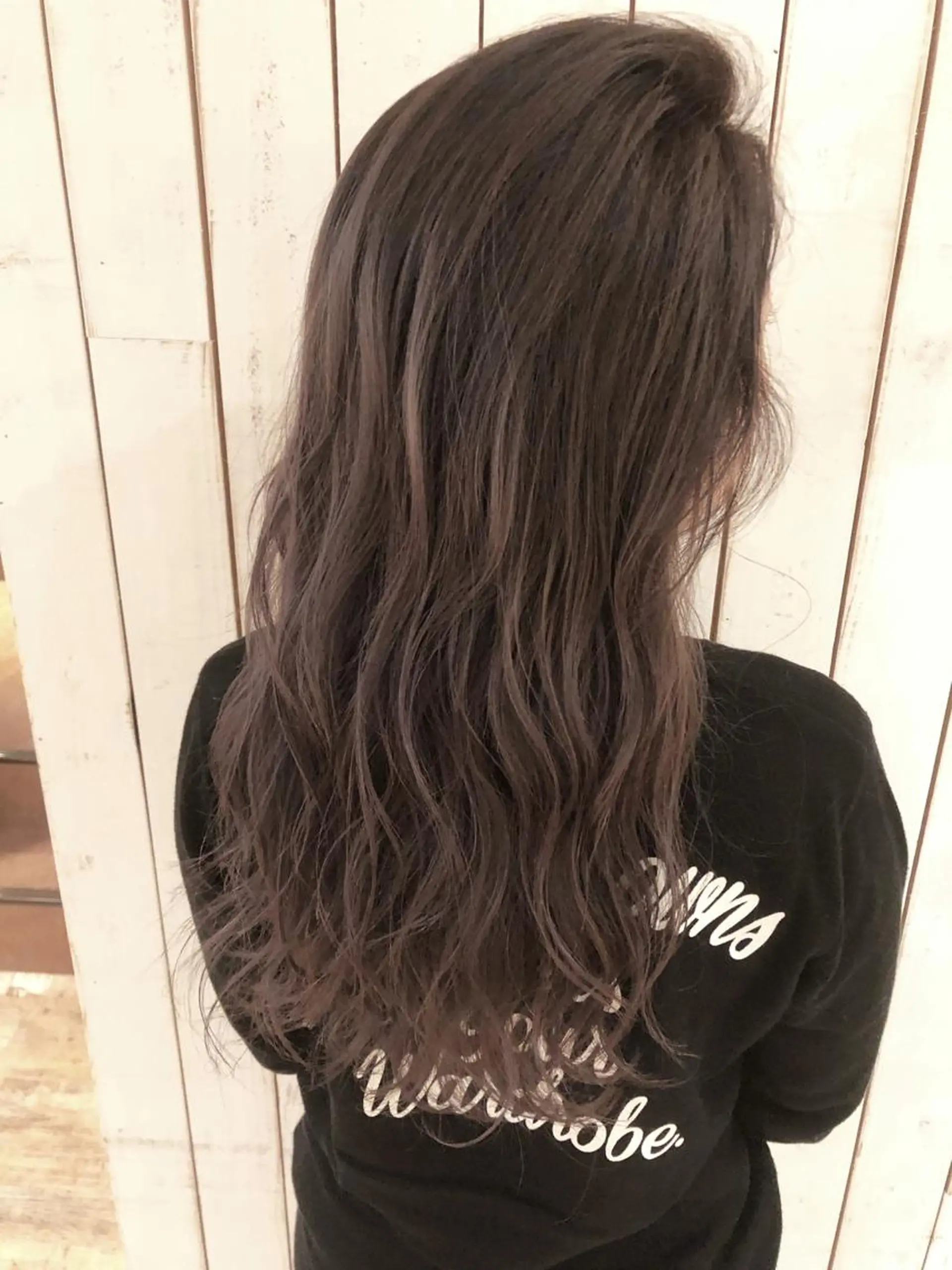 セミロング カラー グレージュ ハイライトカラー ハイライト カット ヘアカラー トリートメント Noe心斎橋 堀田 朋宏のヘアスタイル