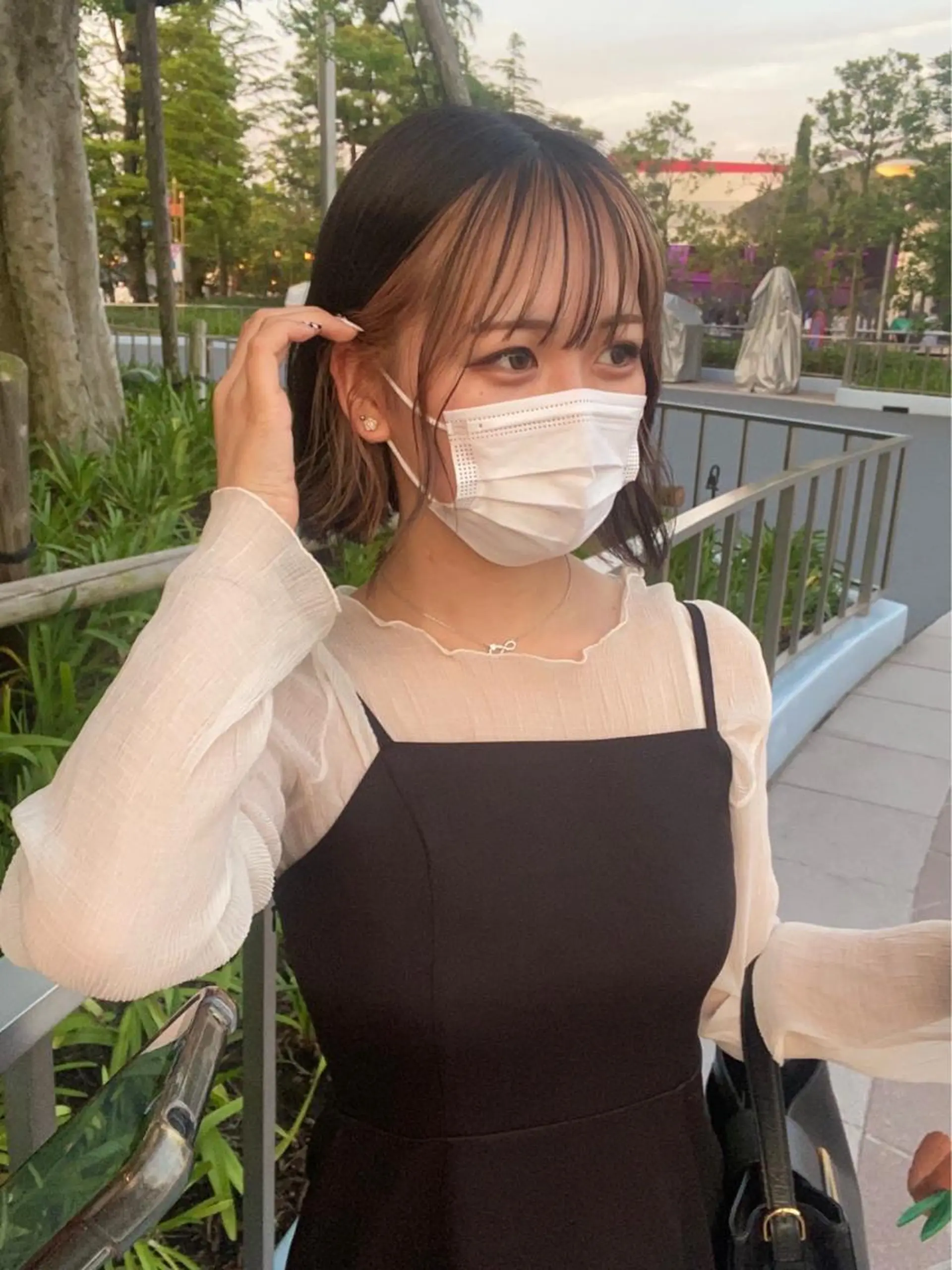 ミディアム カラー さかもと りくのヘアスタイル