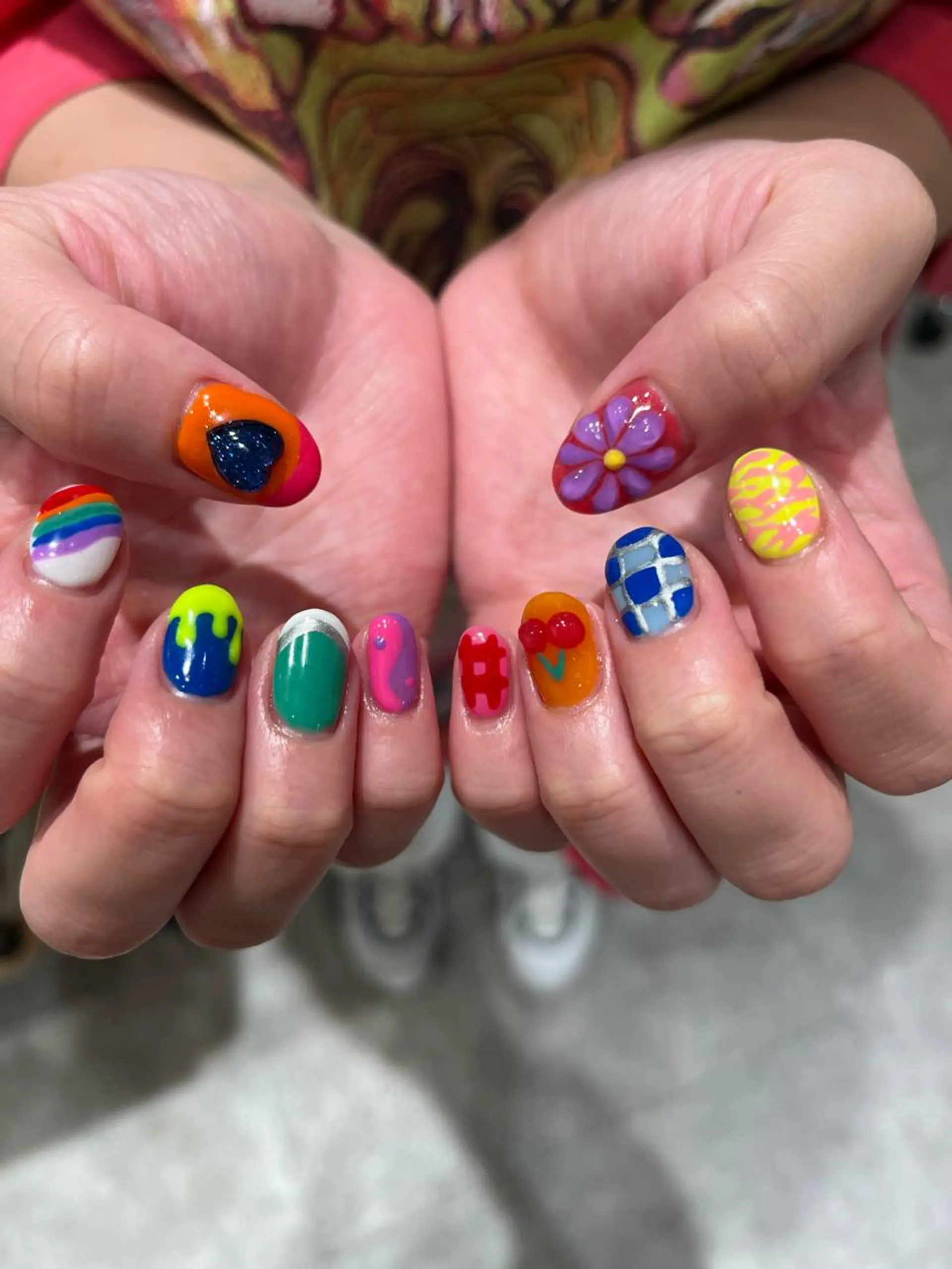 ネイル ハンドネイル ZEST kalon RINAのマツエク・マツパデザイン