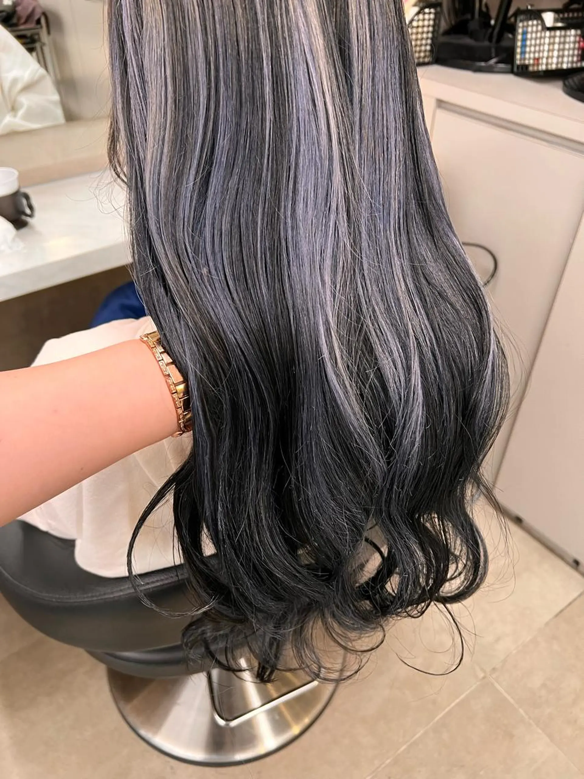 セミロング 💖札幌カラー 指名No.1💖玲奈のヘアスタイル