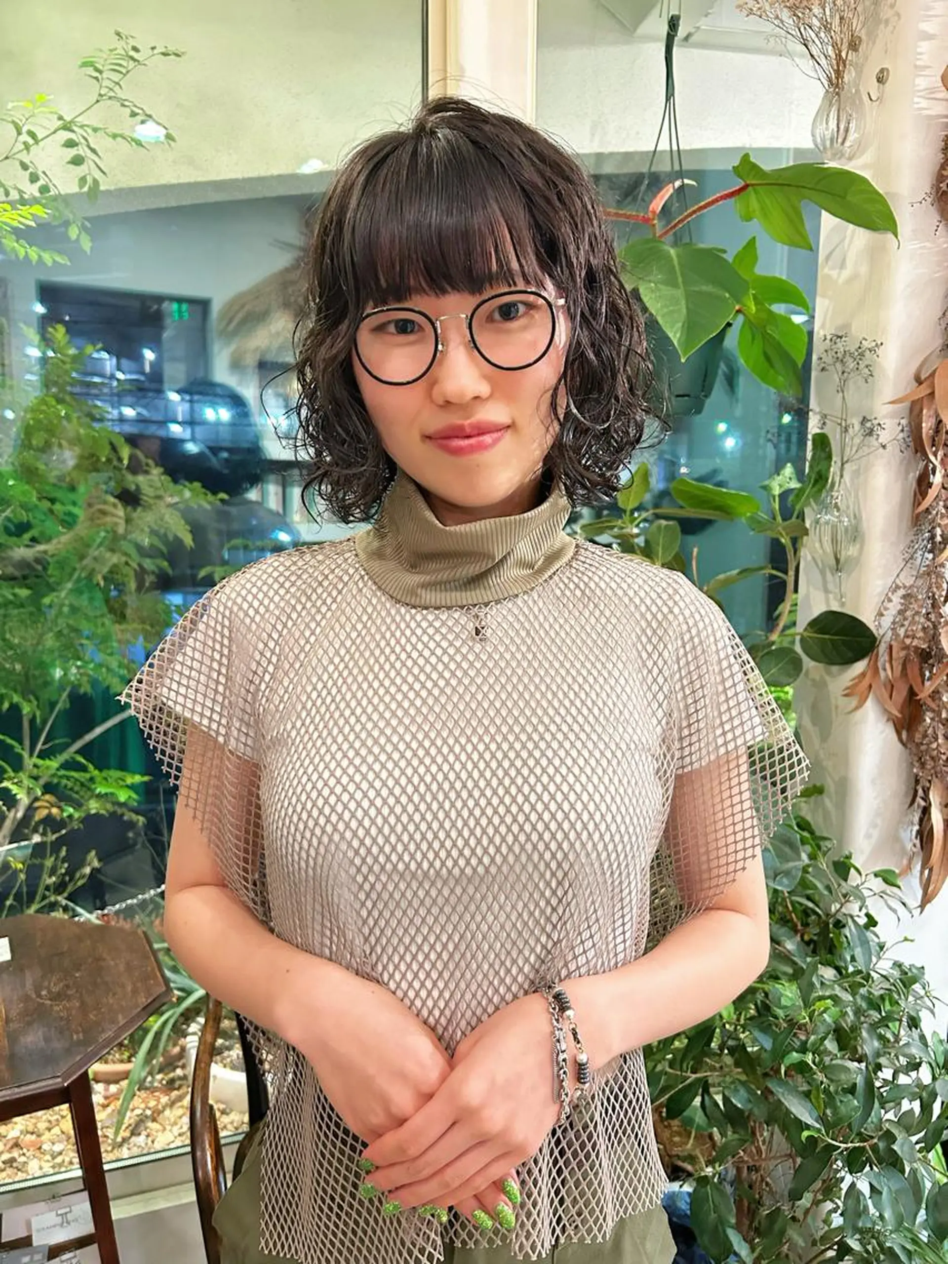 ミディアム パーマ ミディアムパーマ ストレートパーマ 谷澤 朋佳のヘアスタイル