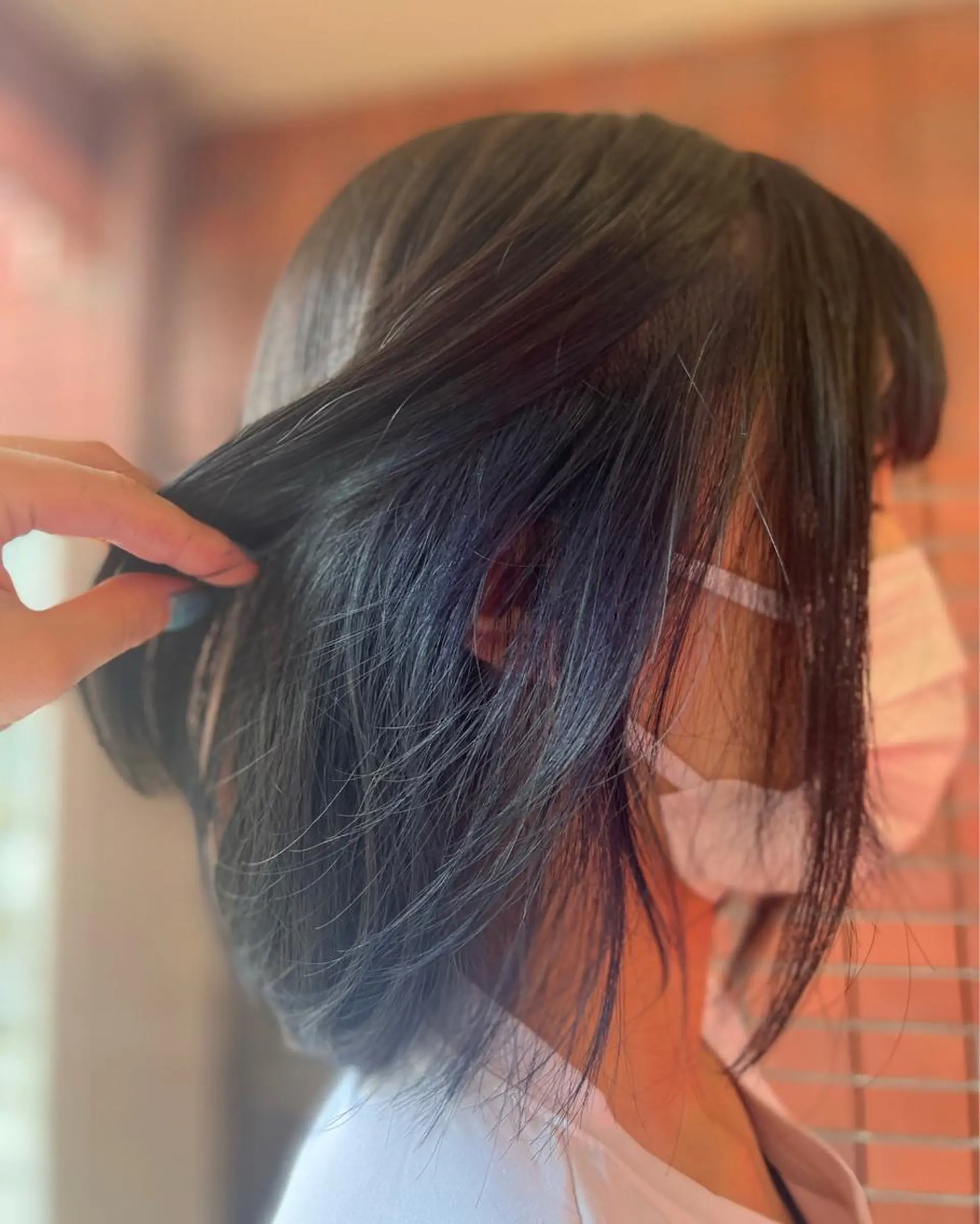 カラー 黒髪 ブルーカラー ブルーブラック 藤川 瑛梨奈のマツエク・マツパデザイン