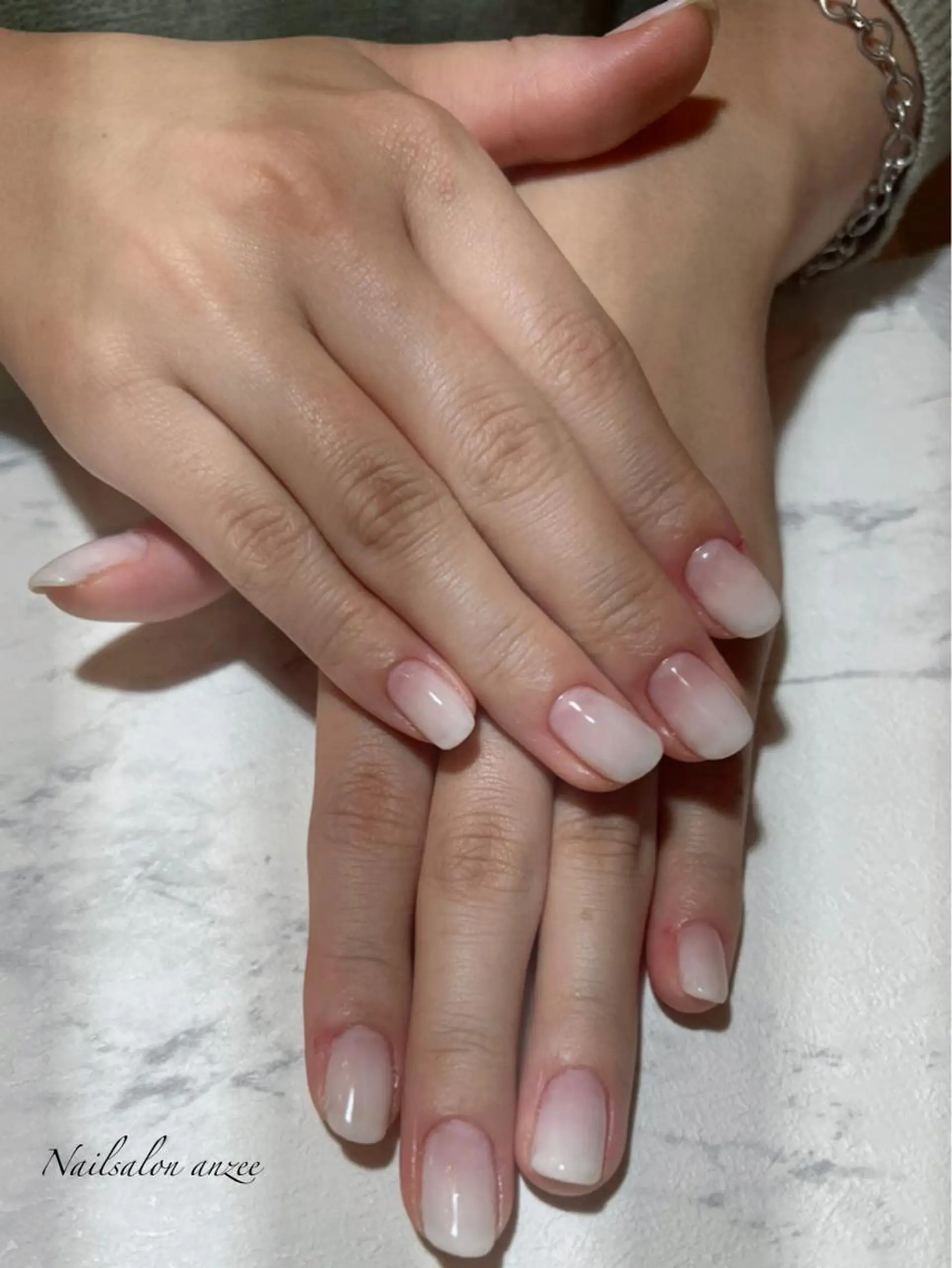 ミディアム sp anzeeのネイルデザイン