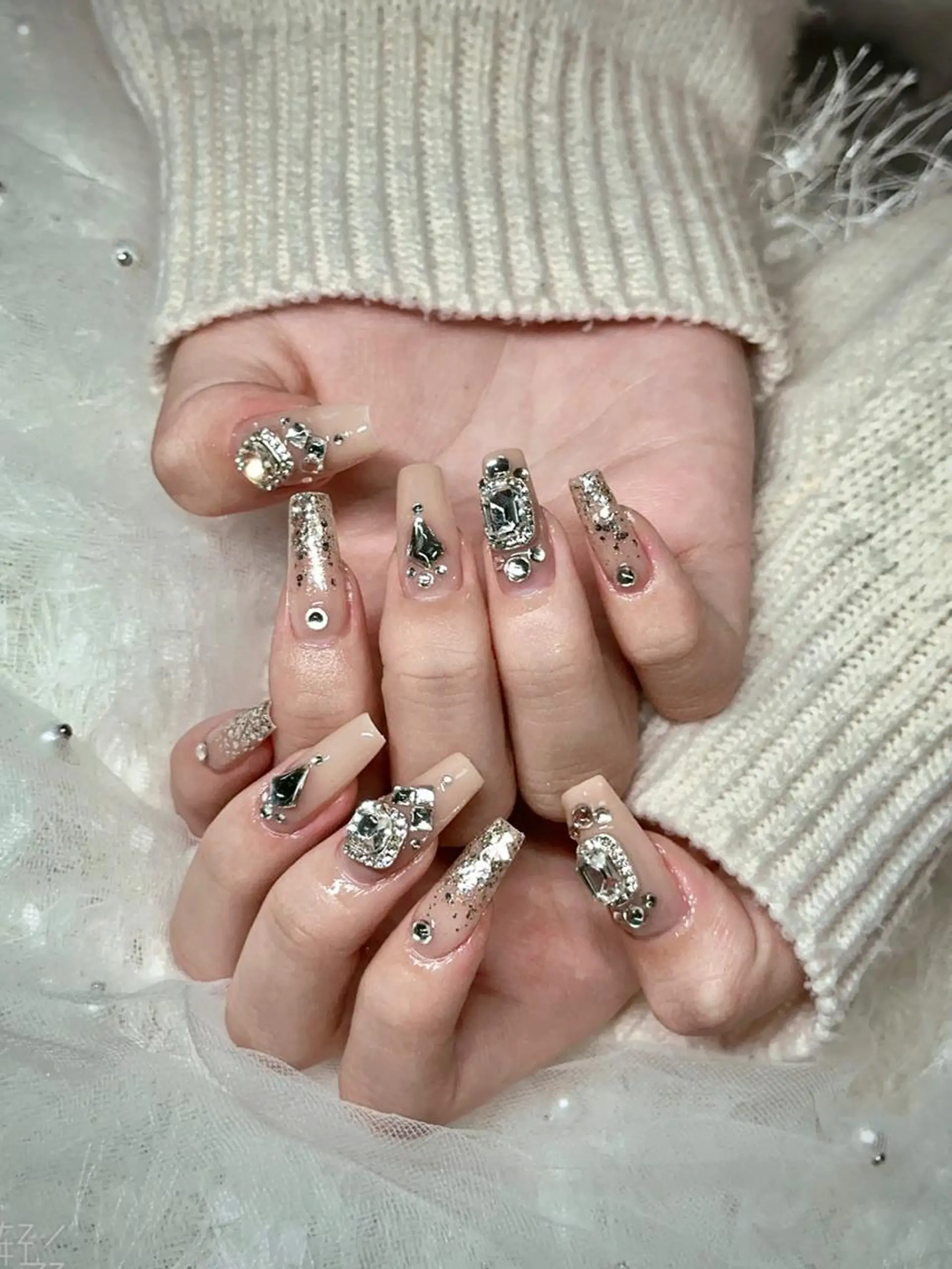 ネイル 佐藤 希子のネイルデザイン