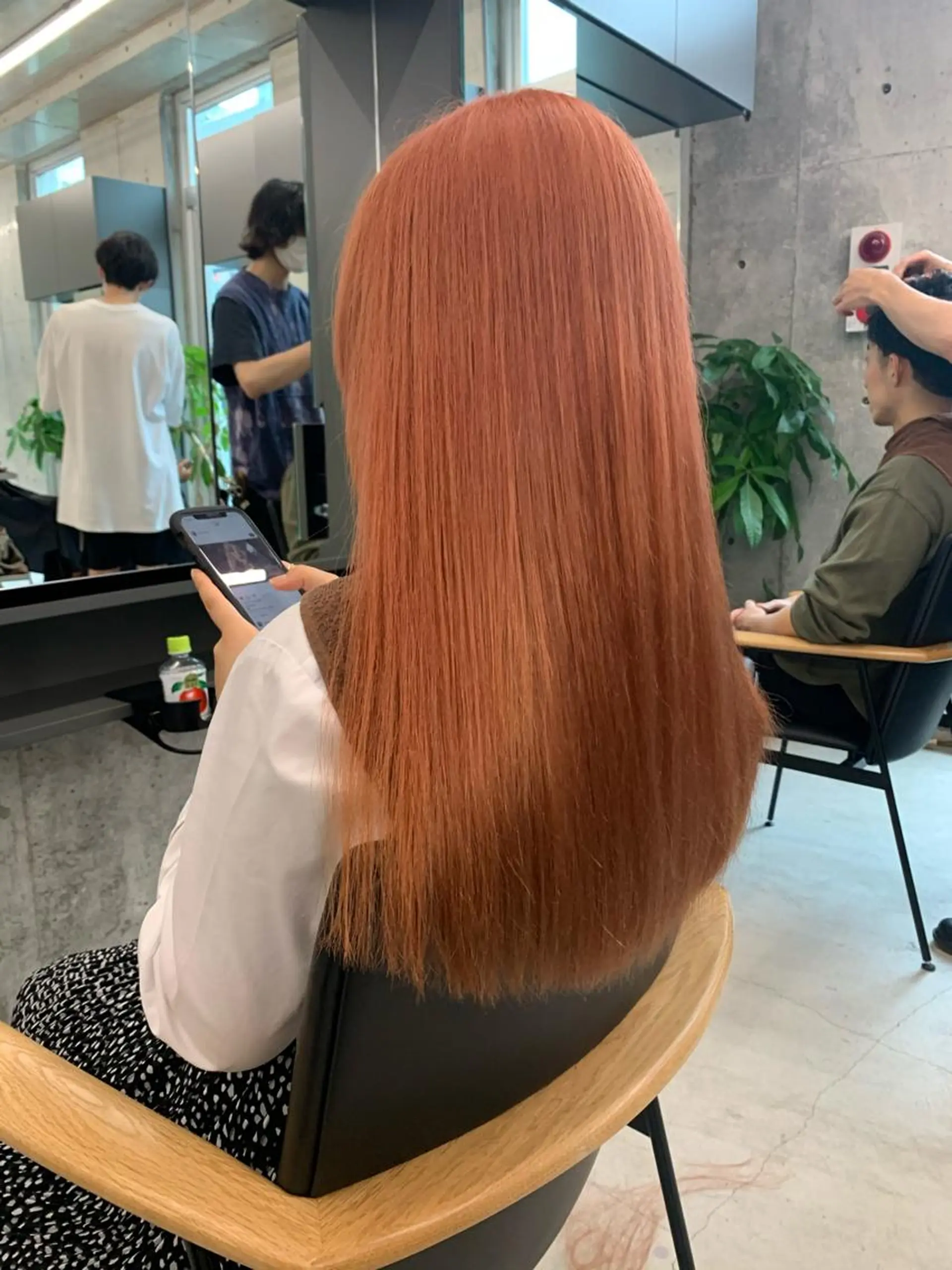 ロング カラー ブリーチ ケアブリーチ ピンクカラー ロング 縮毛矯正 カット ヘアカラー トリートメント sakoda shunkiのヘアスタイル