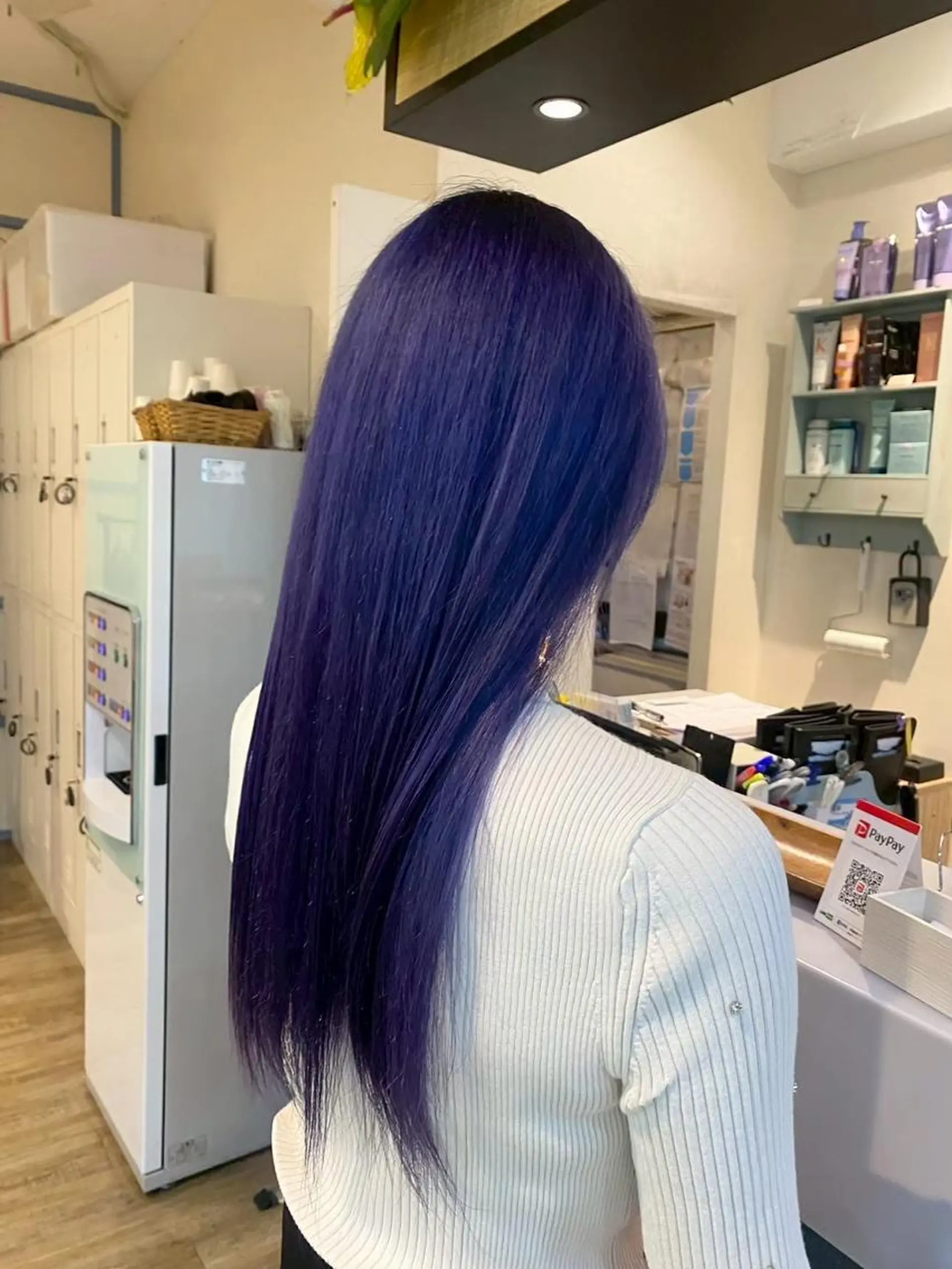 カラー ロング 切りっぱなしボブ ベージュカラー ショコラベージュ 透明感カラー グレージュ N° +aero 横浜のヘアスタイル
