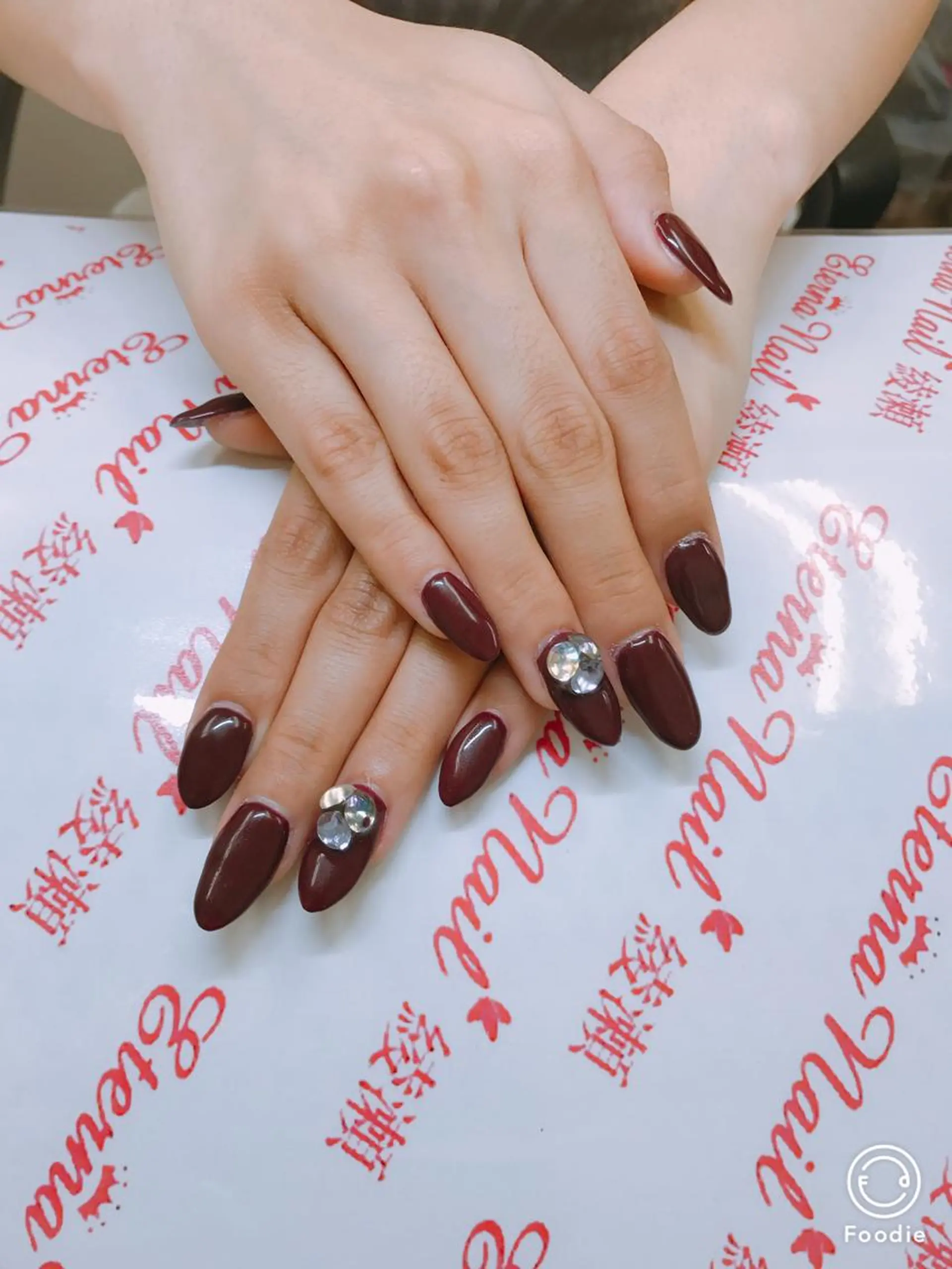 ネイル ストーンネイル プライベートサロン eternanailのネイルデザイン