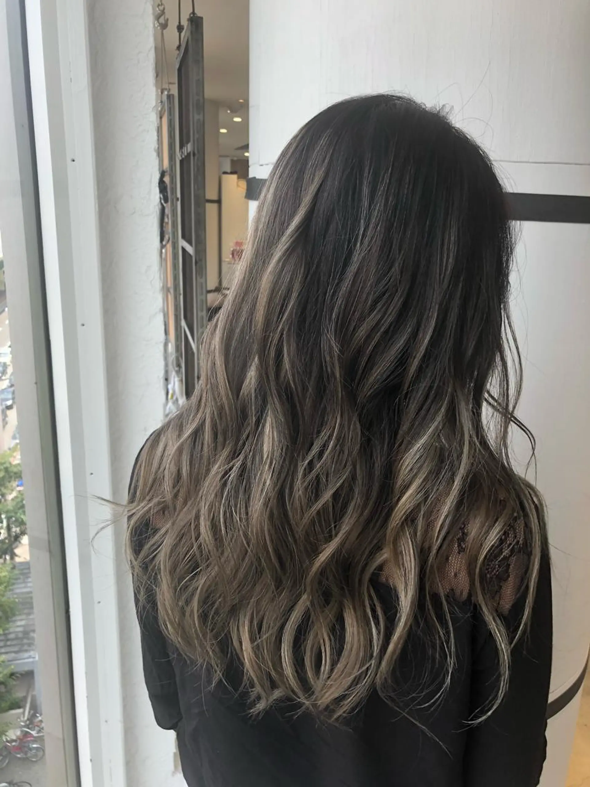 ロング カラー welring hair salonのヘアスタイル