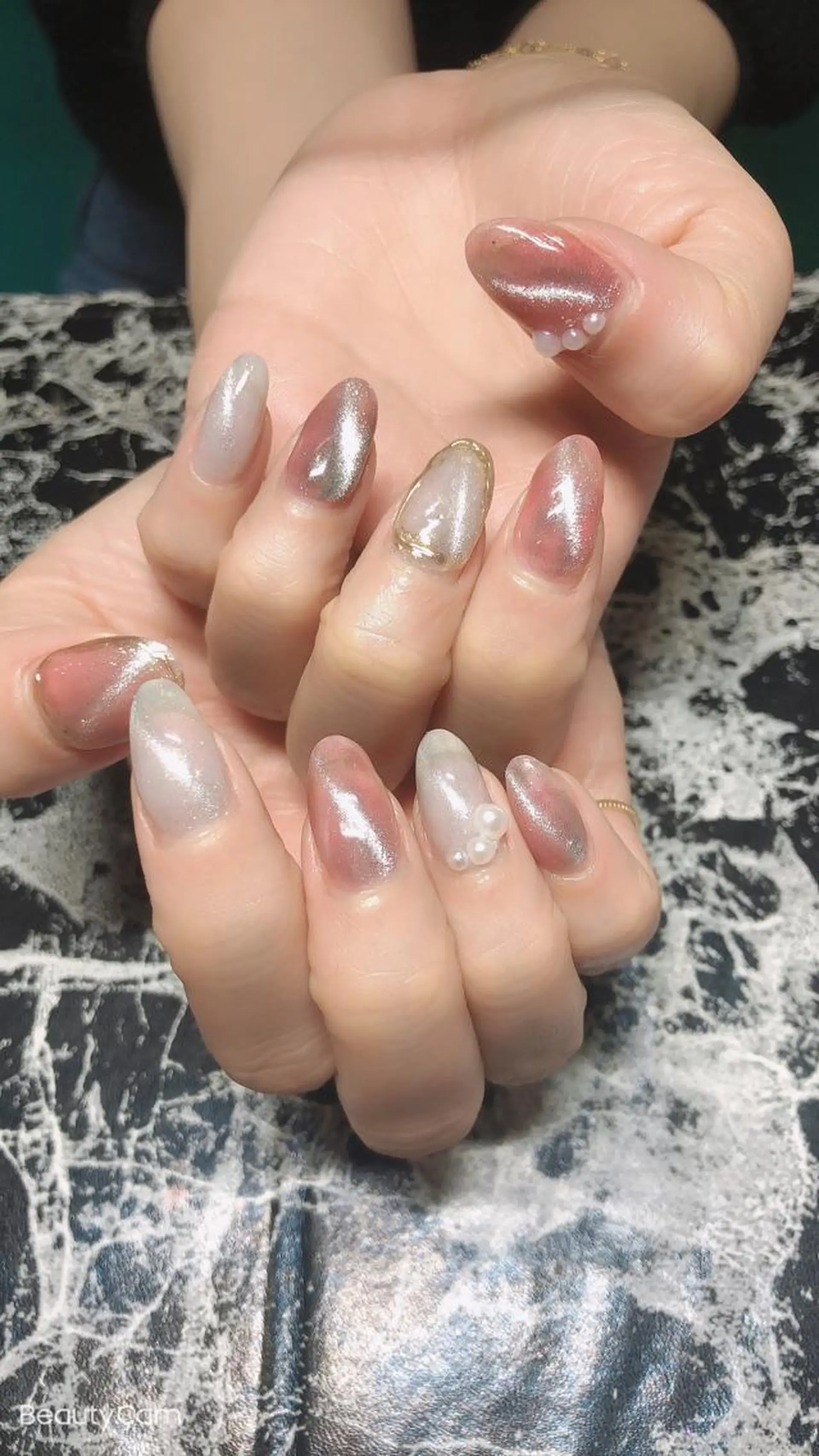 ネイル ハンドネイル ハンドケア ✨アン ミユ✨のネイルデザイン