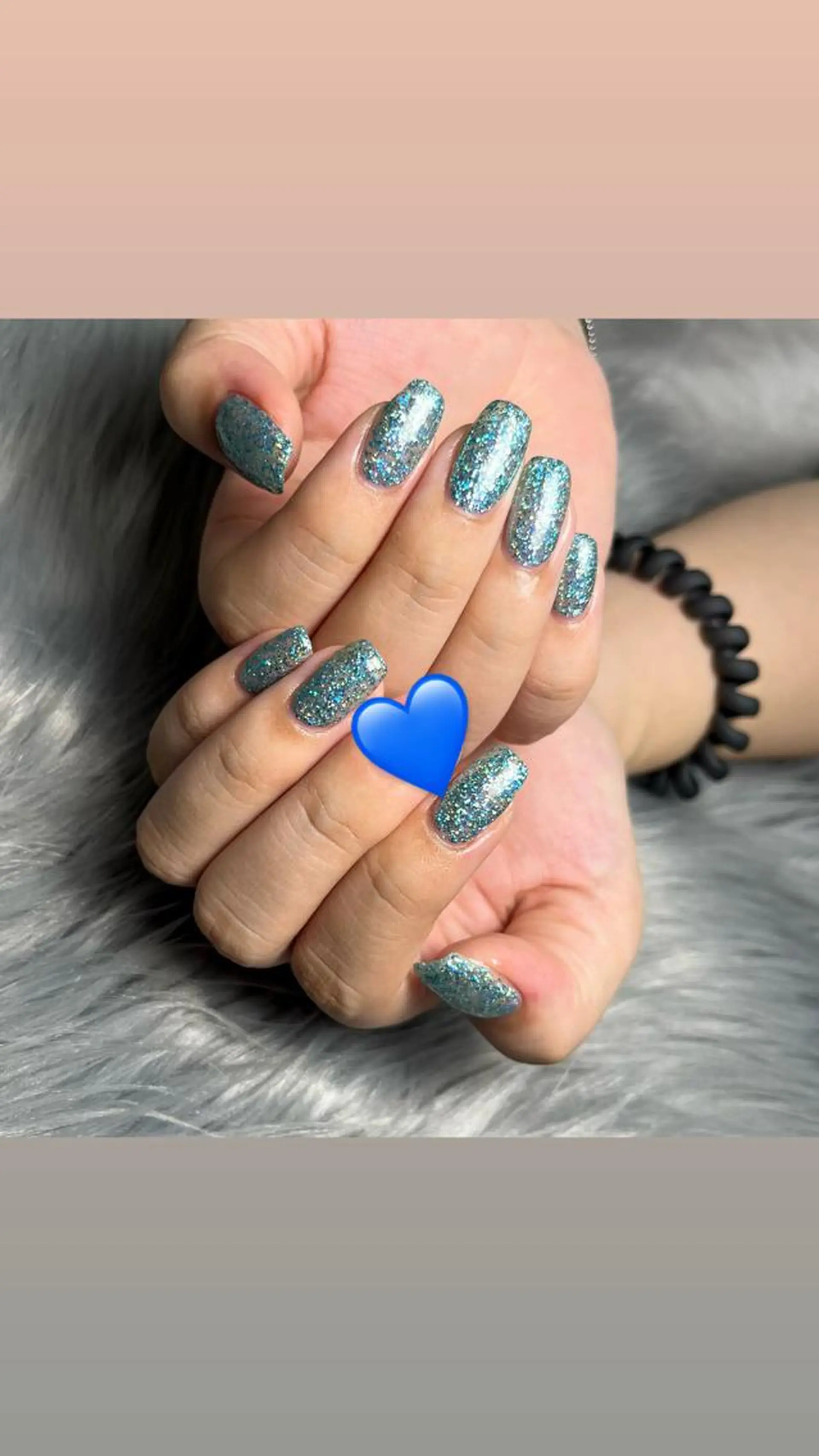 ネイル Laki nailのネイルデザイン