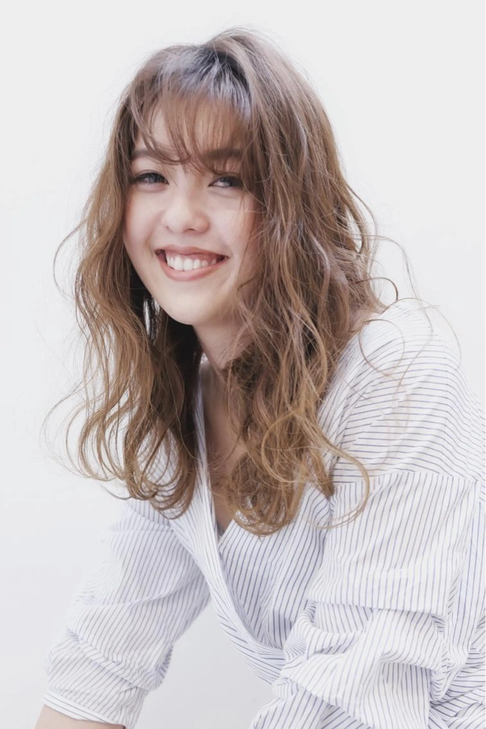 セミロング カラー 透明感カラー イルミナカラー カット 髪質改善/イルミナ/ 城崎のヘアスタイル