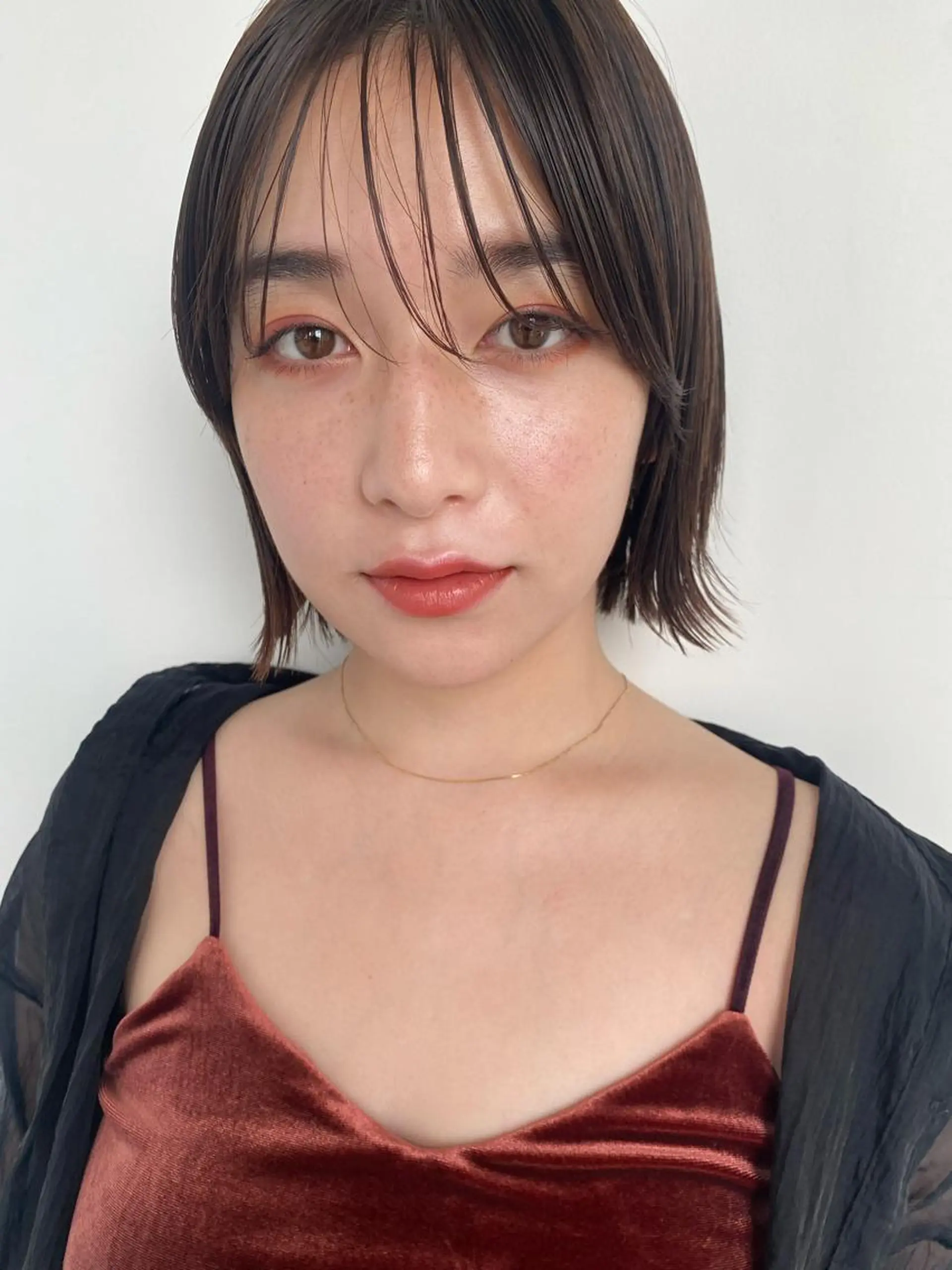 ショート カラー ヒラノホナミ 🫧透ける艶髪🫧のヘアスタイル