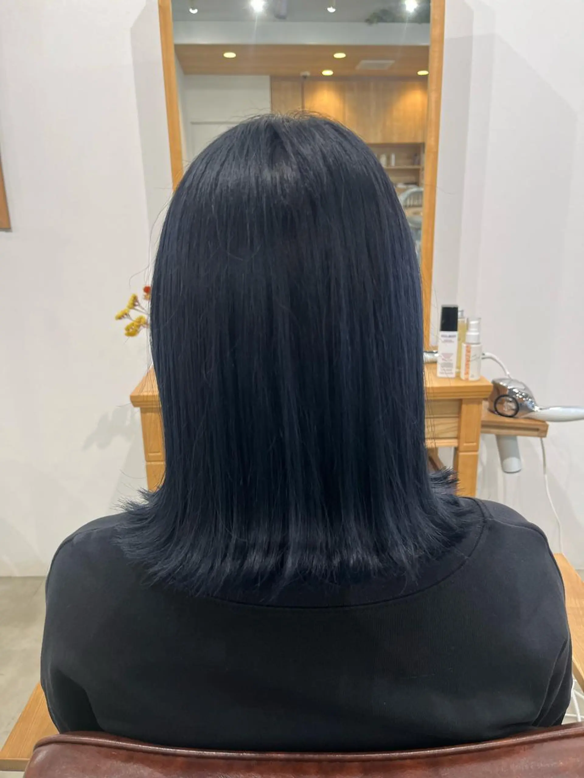 ミディアム 三島 有佳里のヘアスタイル