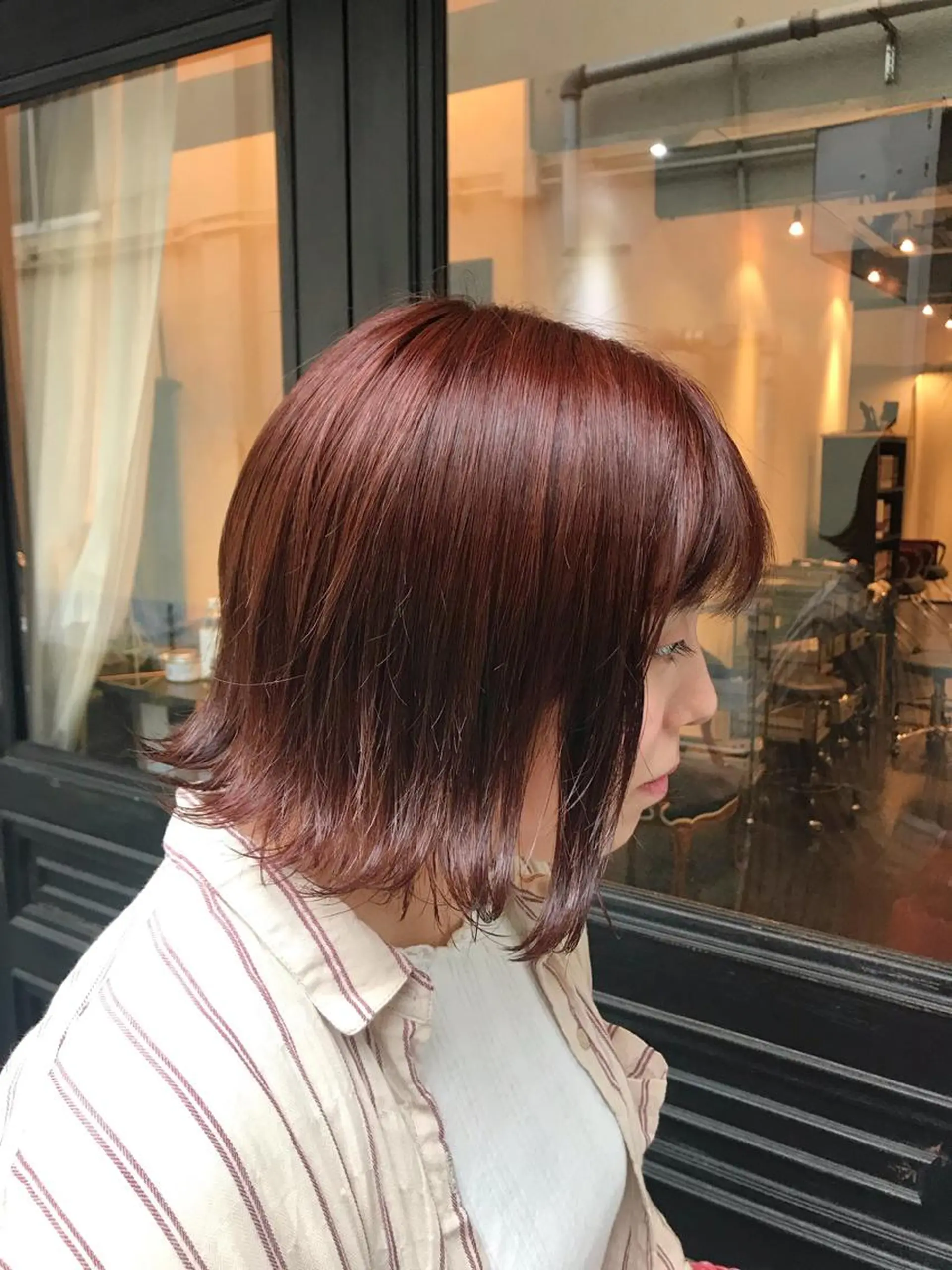 ショート カラー tonari 梅田、中崎町のヘアスタイル