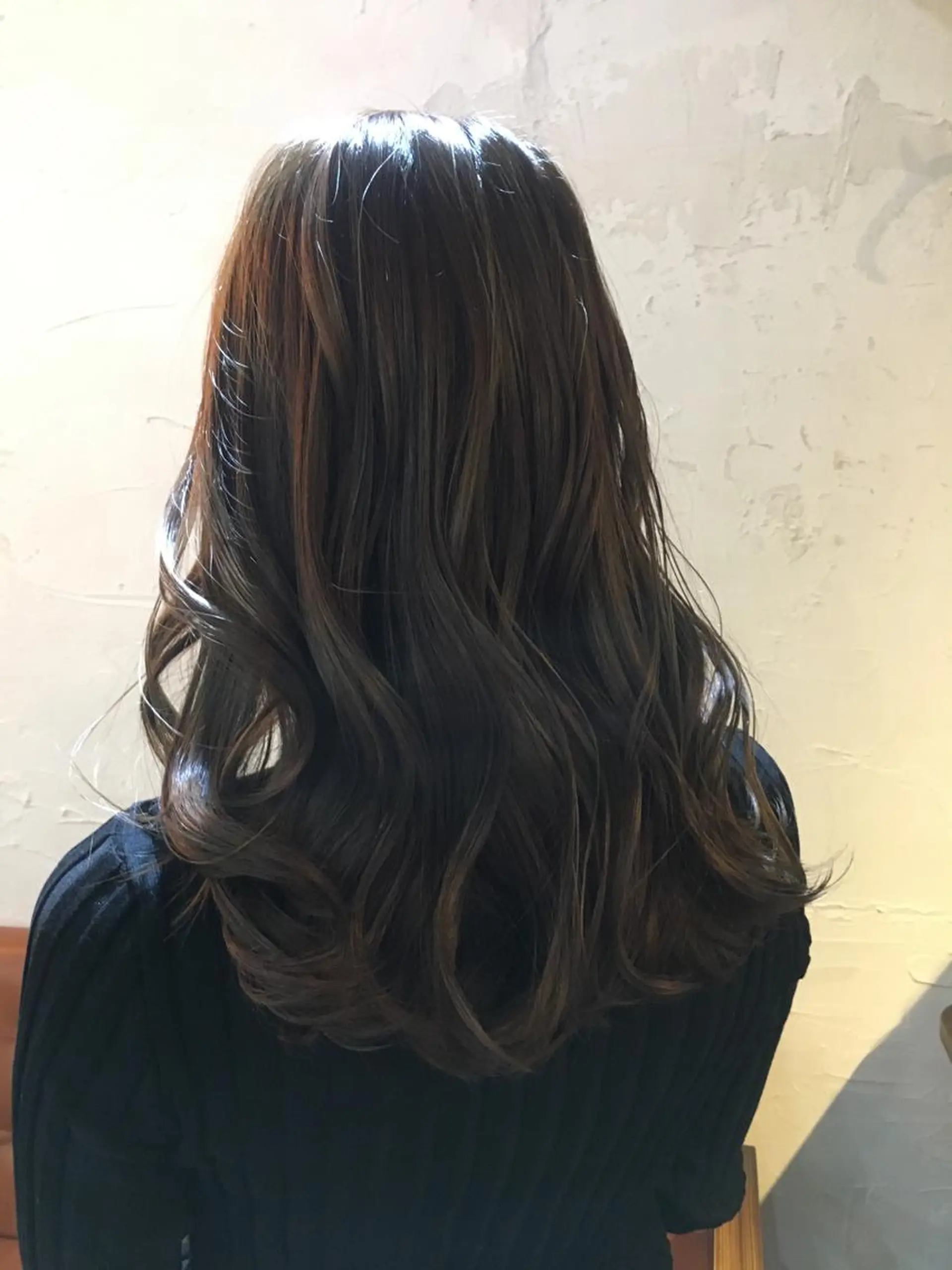 ロング カラー 松田 由紀子のヘアスタイル