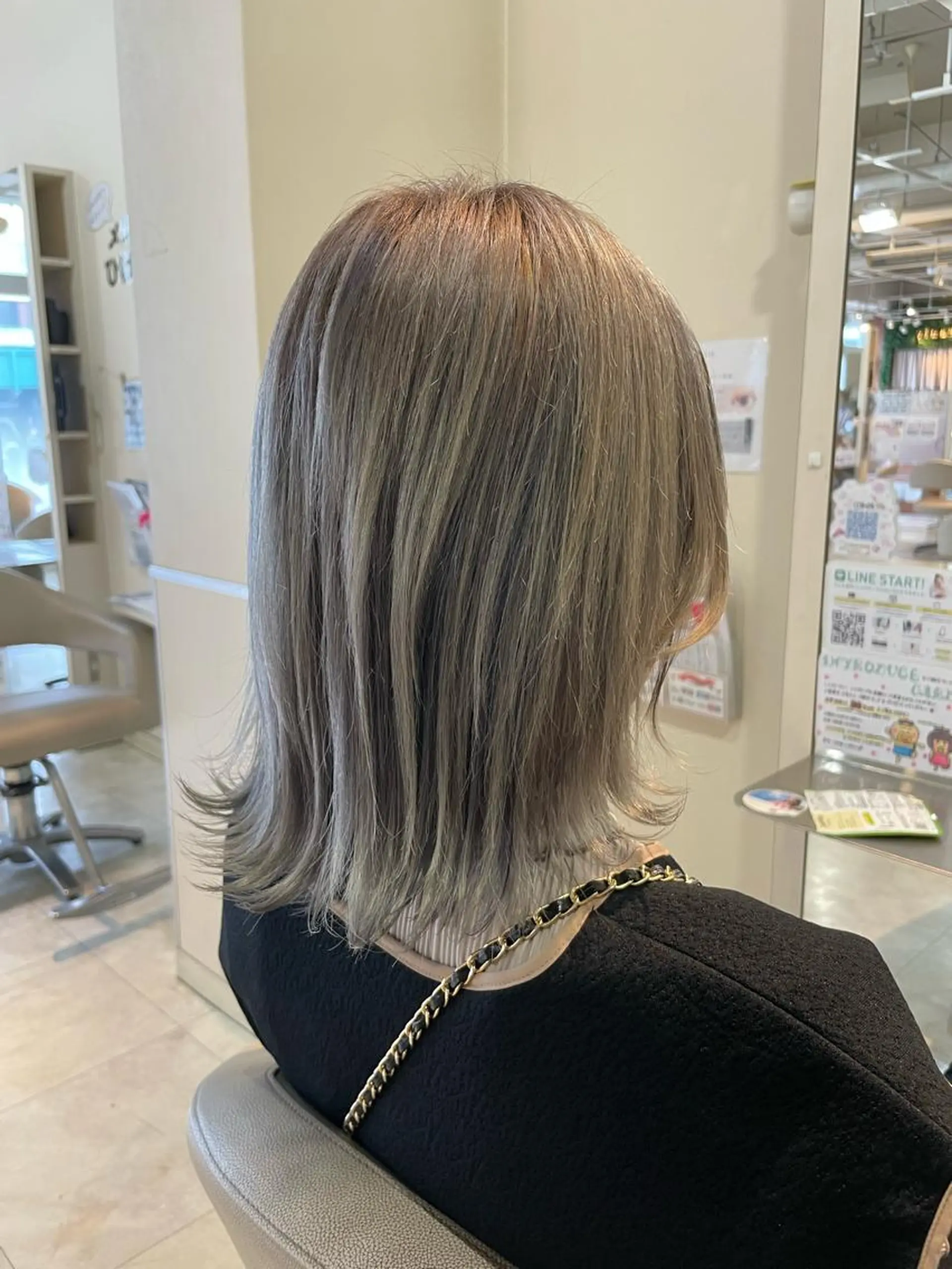 カラー ヘアカラー 本田 卓也のヘアスタイル