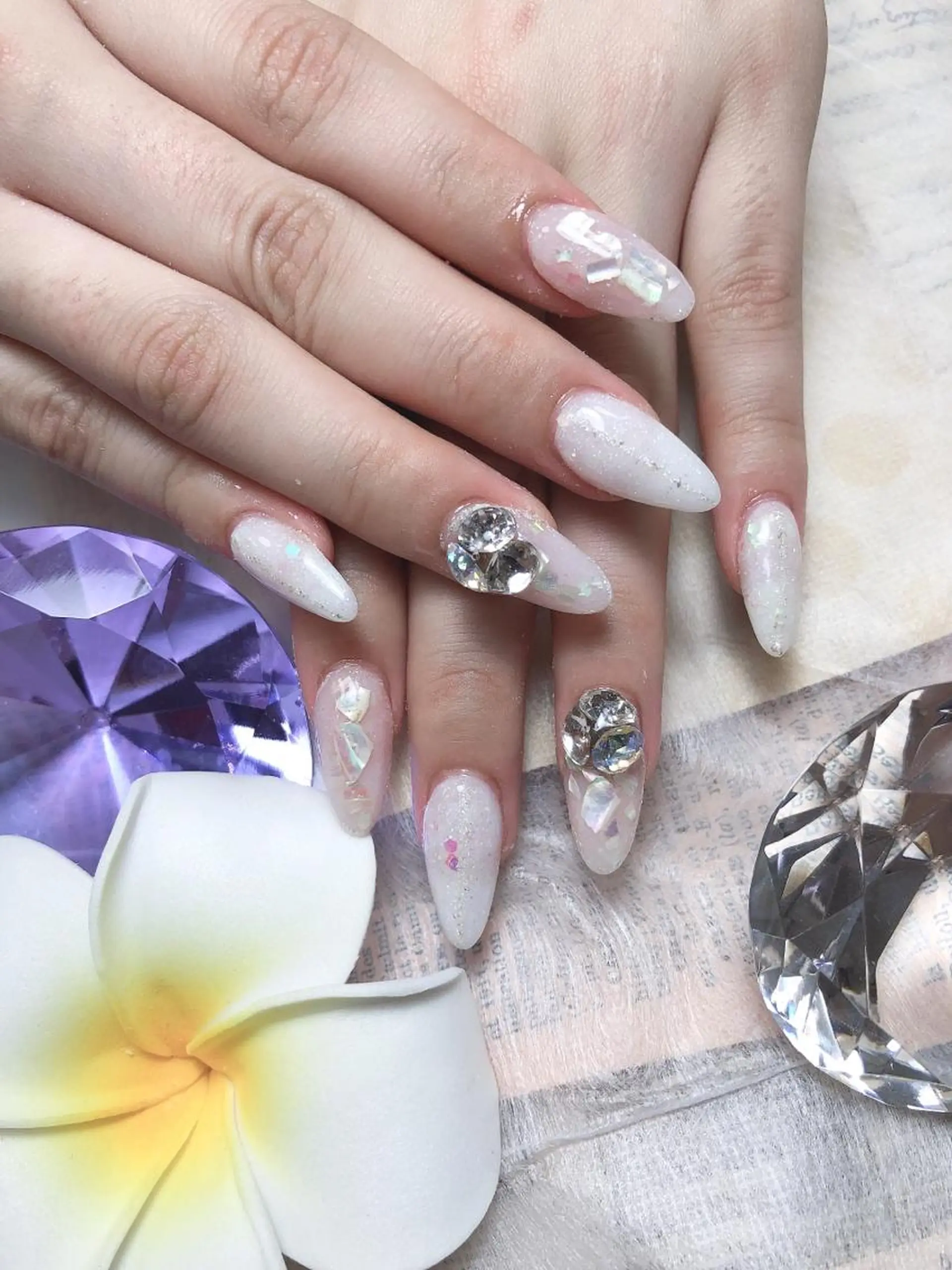 ミディアム ネイル ハンドネイル 《LB》ラブリエ Nail&eyeのマツエク・マツパデザイン