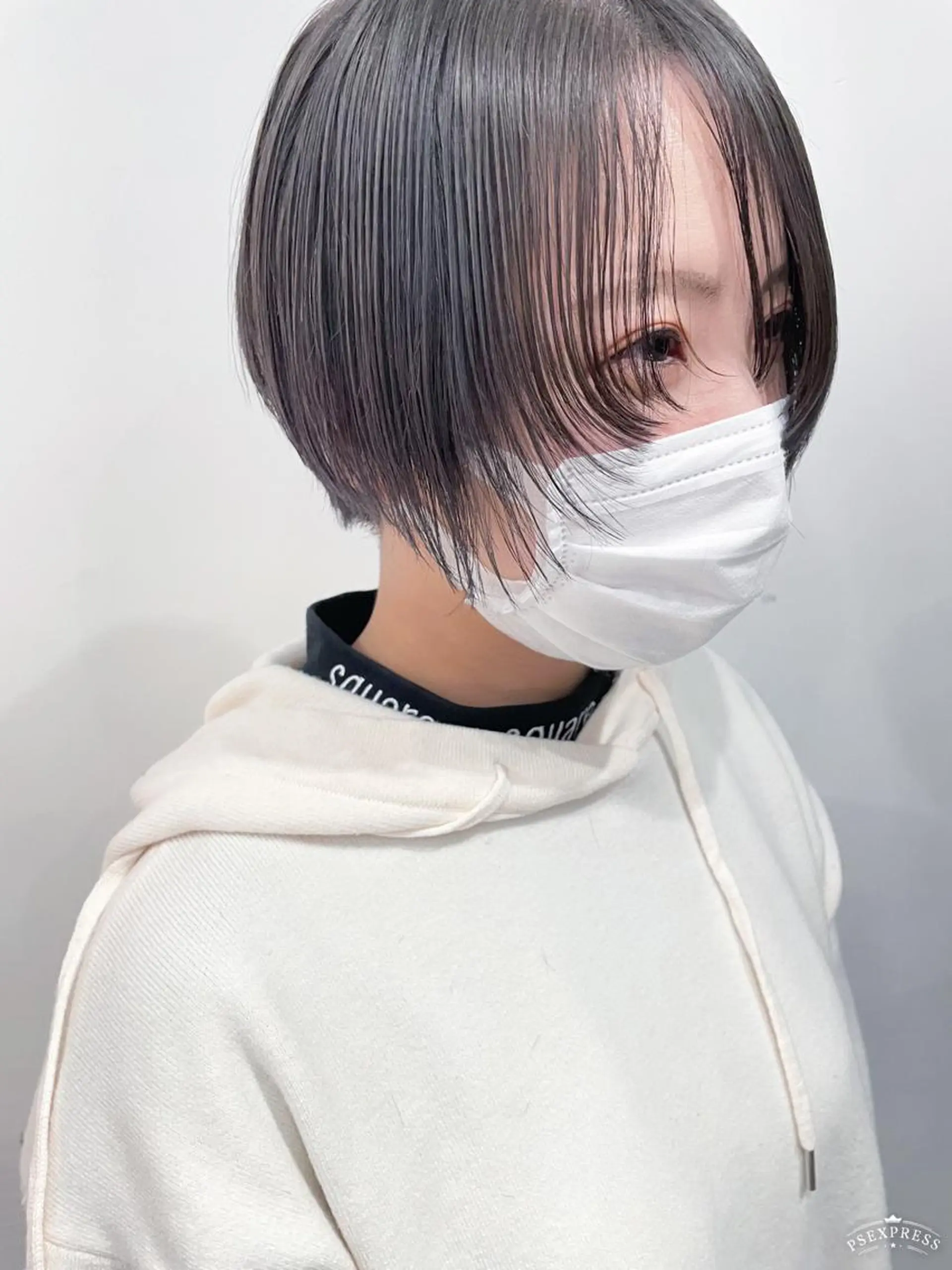 ショート 💜ショート💜 ウルフ、ボブ二色亜美のヘアスタイル