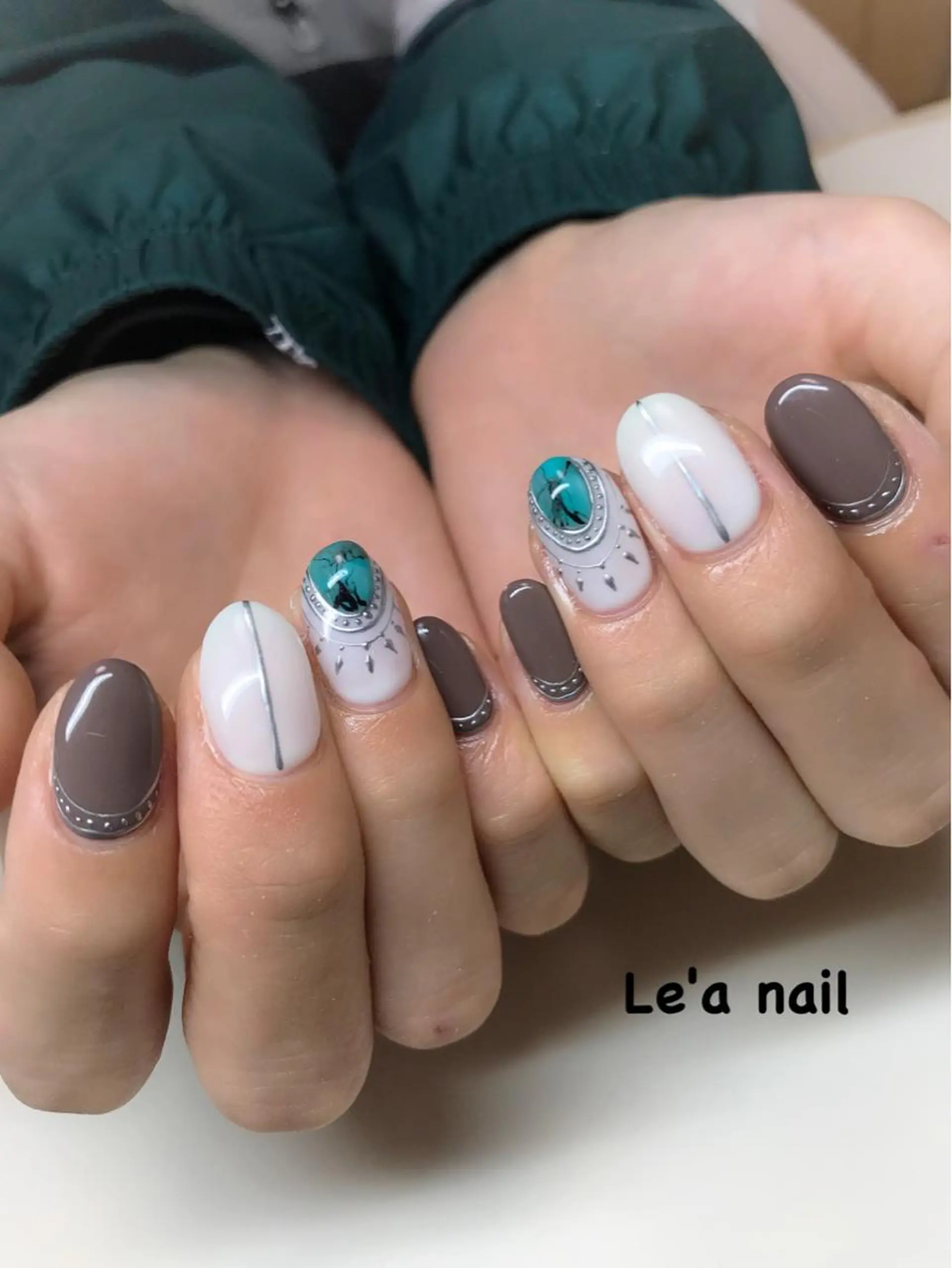 ネイル 'mm  (ミリ) ＭＡＮＡＭＩのネイルデザイン