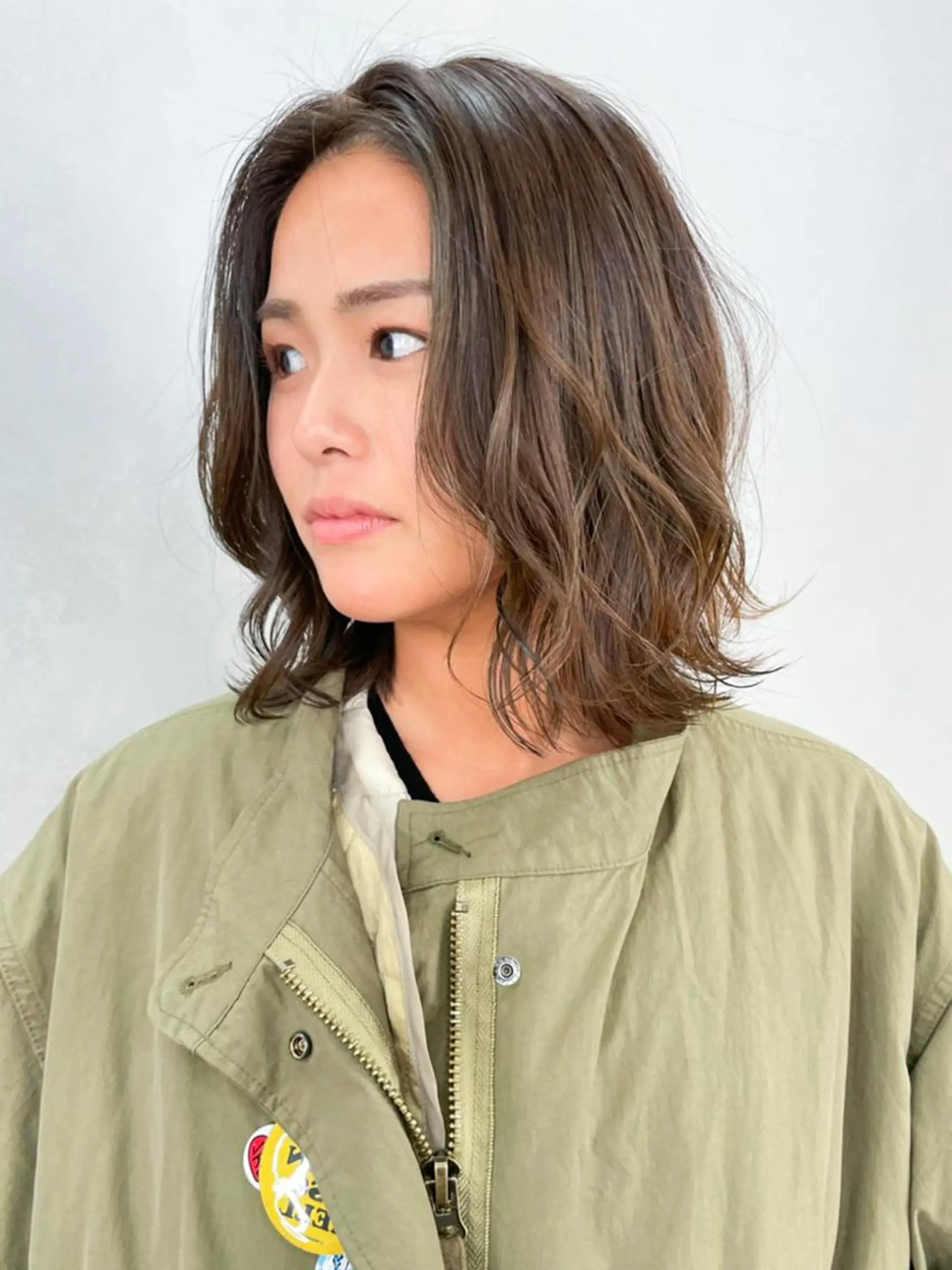 ミディアム カラー 切りっぱなしボブ ボブ カット ヘアカラー トリートメント ITbyALBUM 下北沢店のヘアスタイル