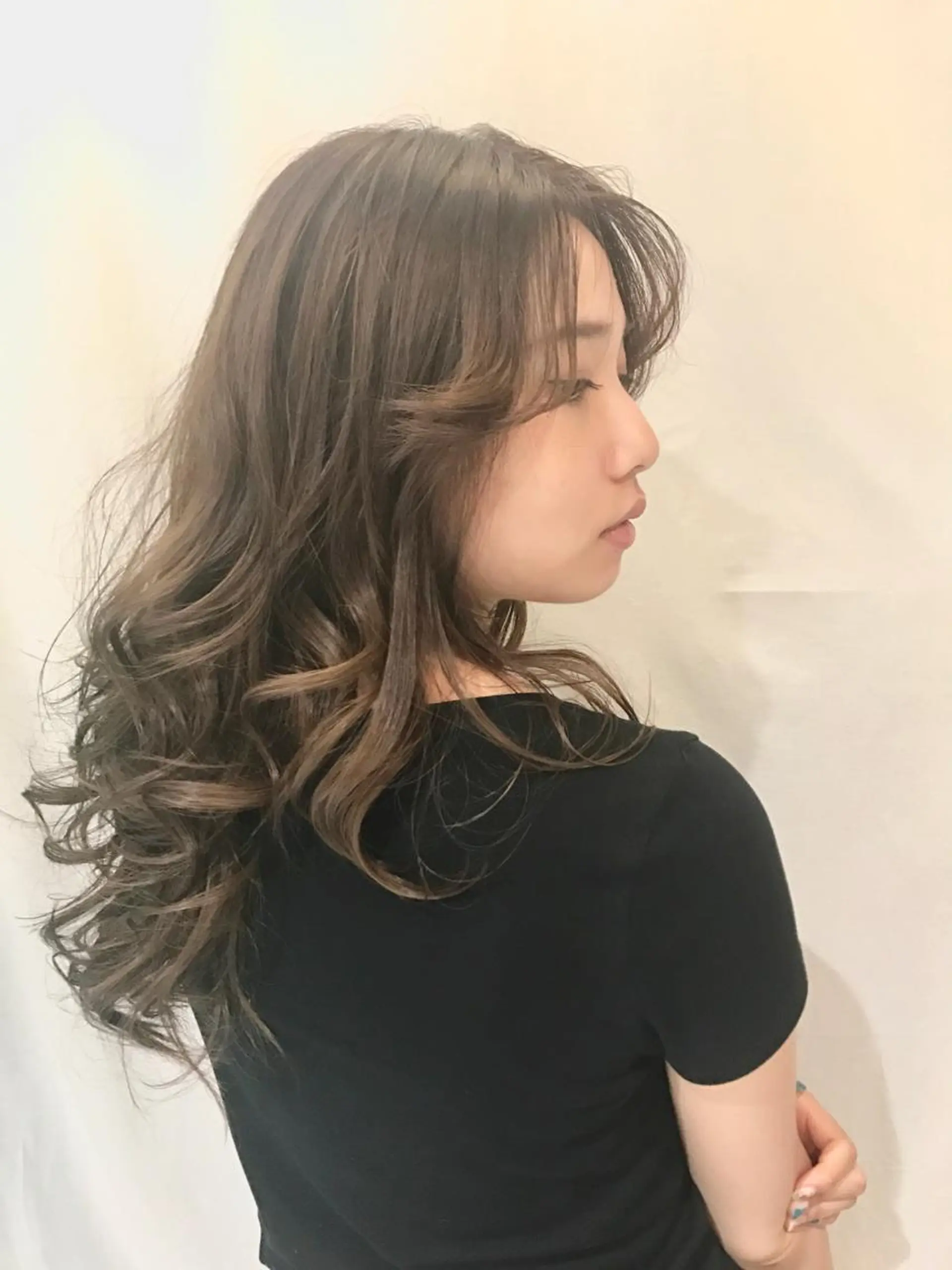 ロング アッシュ 縮毛矯正 髪質改善寺坂雄飛💐のヘアスタイル