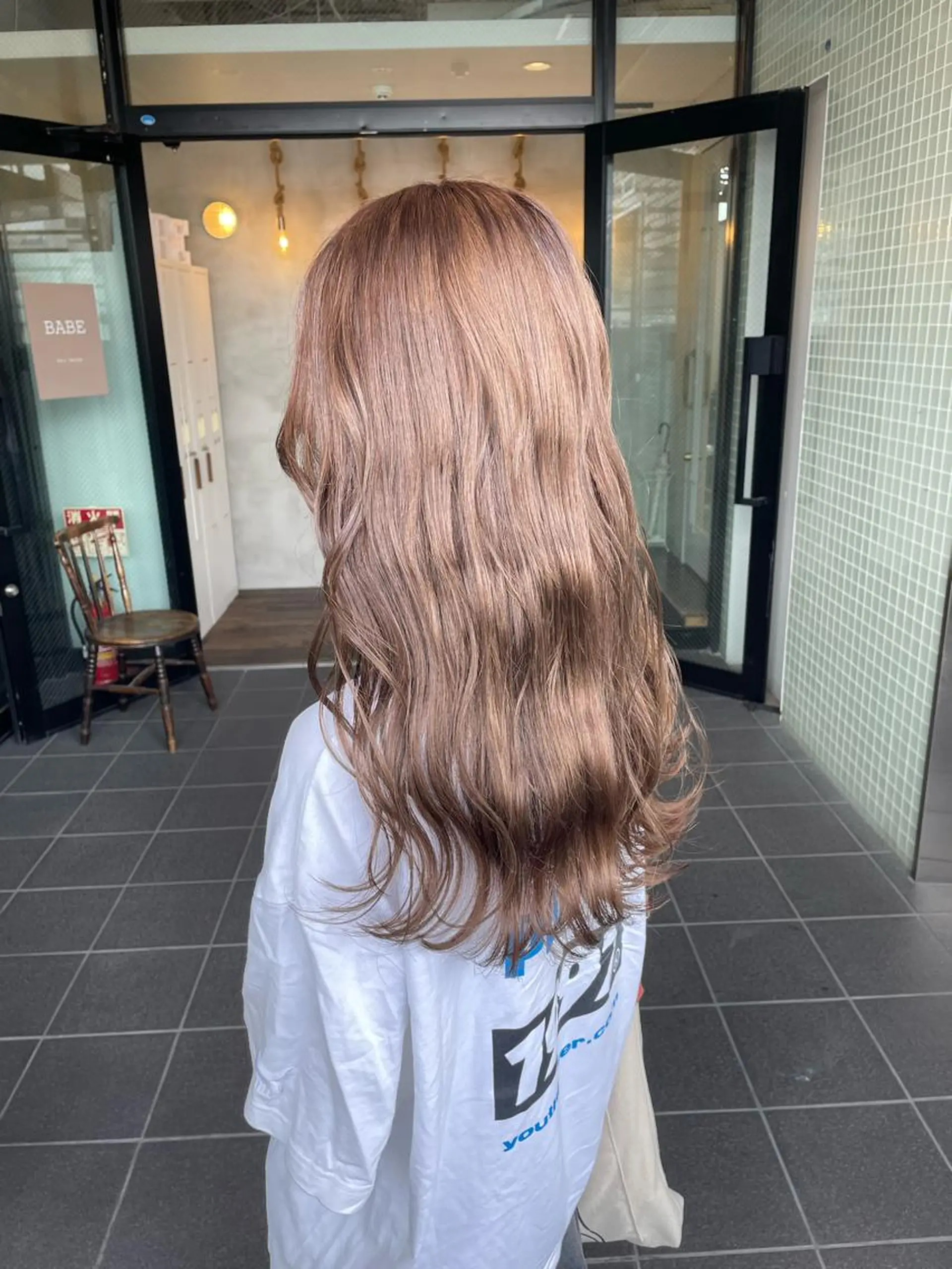 ロング カット ヘアカラー トリートメント Hardy ショータのヘアスタイル