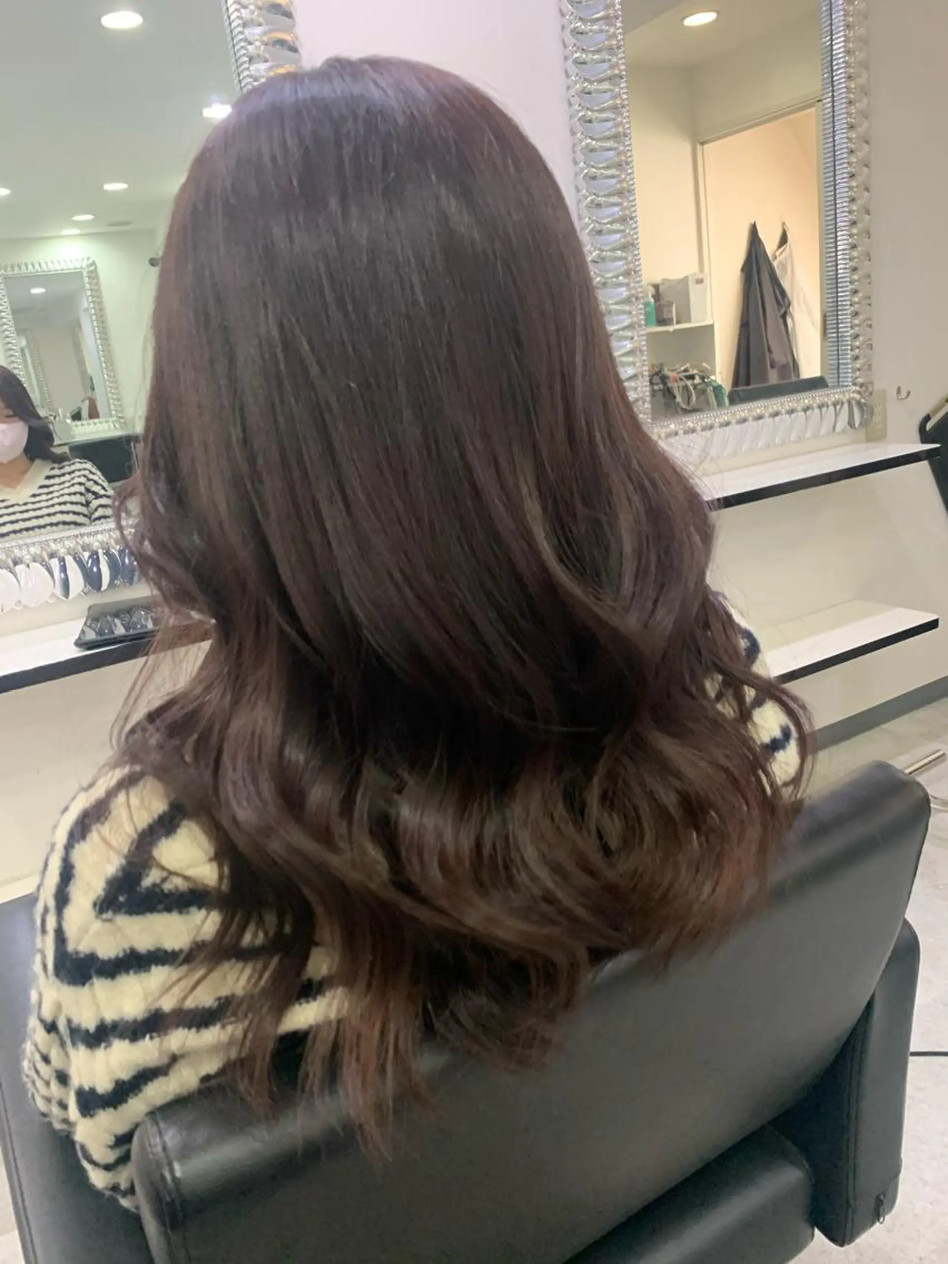 セミロング カット ヘアカラー ルービック難波／韓国 /艶カラー/KAZUのヘアスタイル