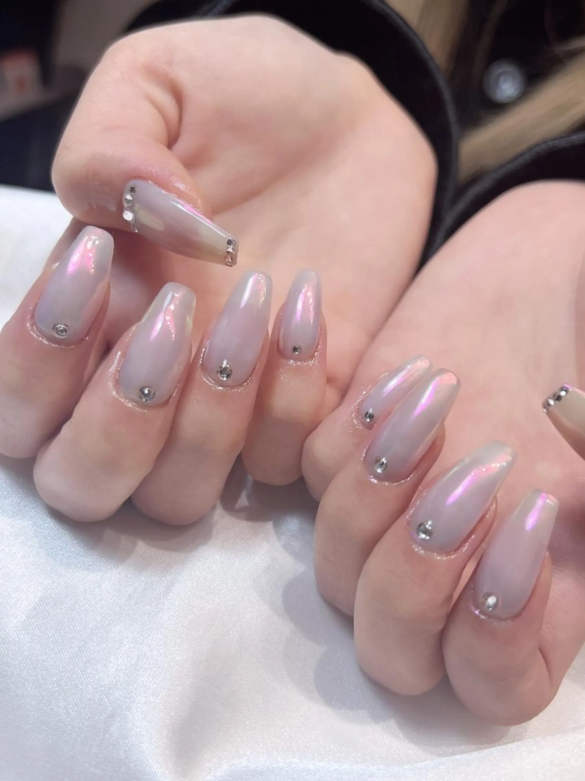 ネイル ミラーネイル ハンドネイル bijou nails　蓮のネイルデザイン