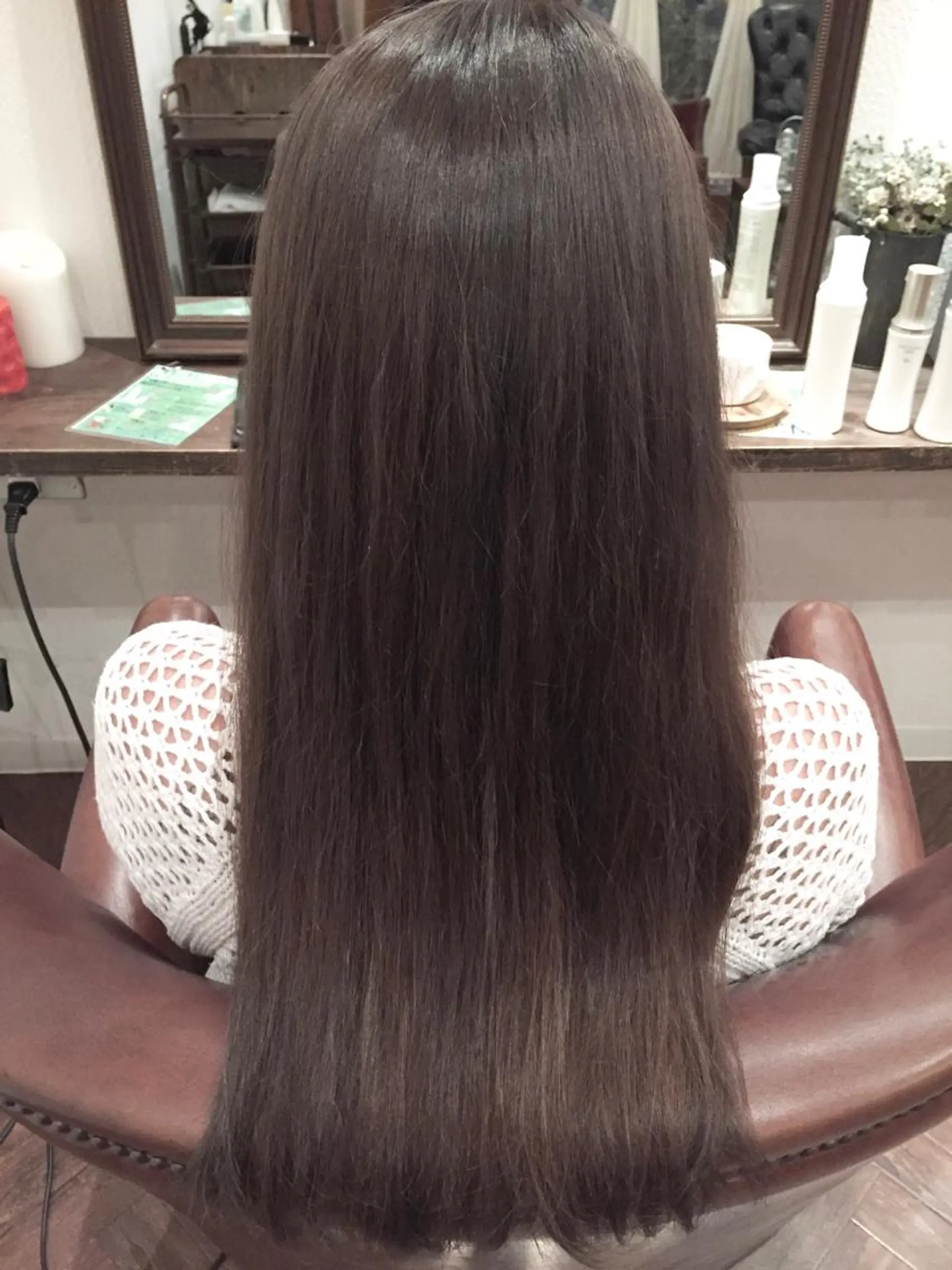 ロング カラー アッシュ アッシュブラウン ブラウンカラー ヘアカラー トリートメント いしだ みさきのヘアスタイル