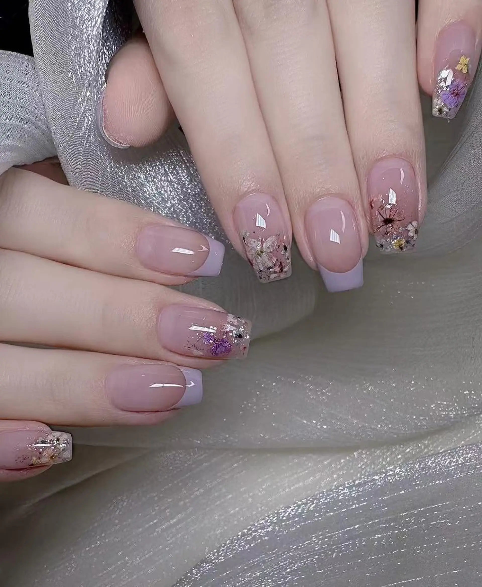 ネイル ジェルネイル 韓国ネイル 持ち込み パラジェル ワンホンネイル ハンドネイル ハンドケア Hana Bloom Nail💜Akiのネイルデザイン