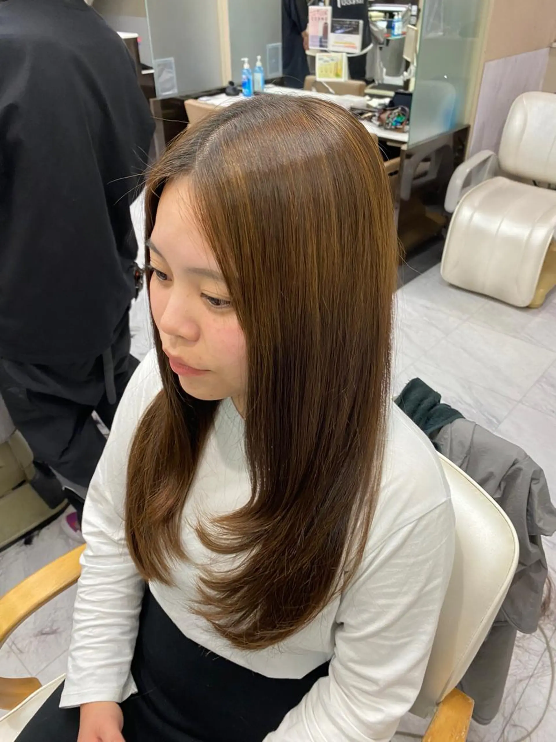 ロング 韓国風ヘア レイヤーカット ロング シャギー カット トリートメント 目黒 碧人のヘアスタイル