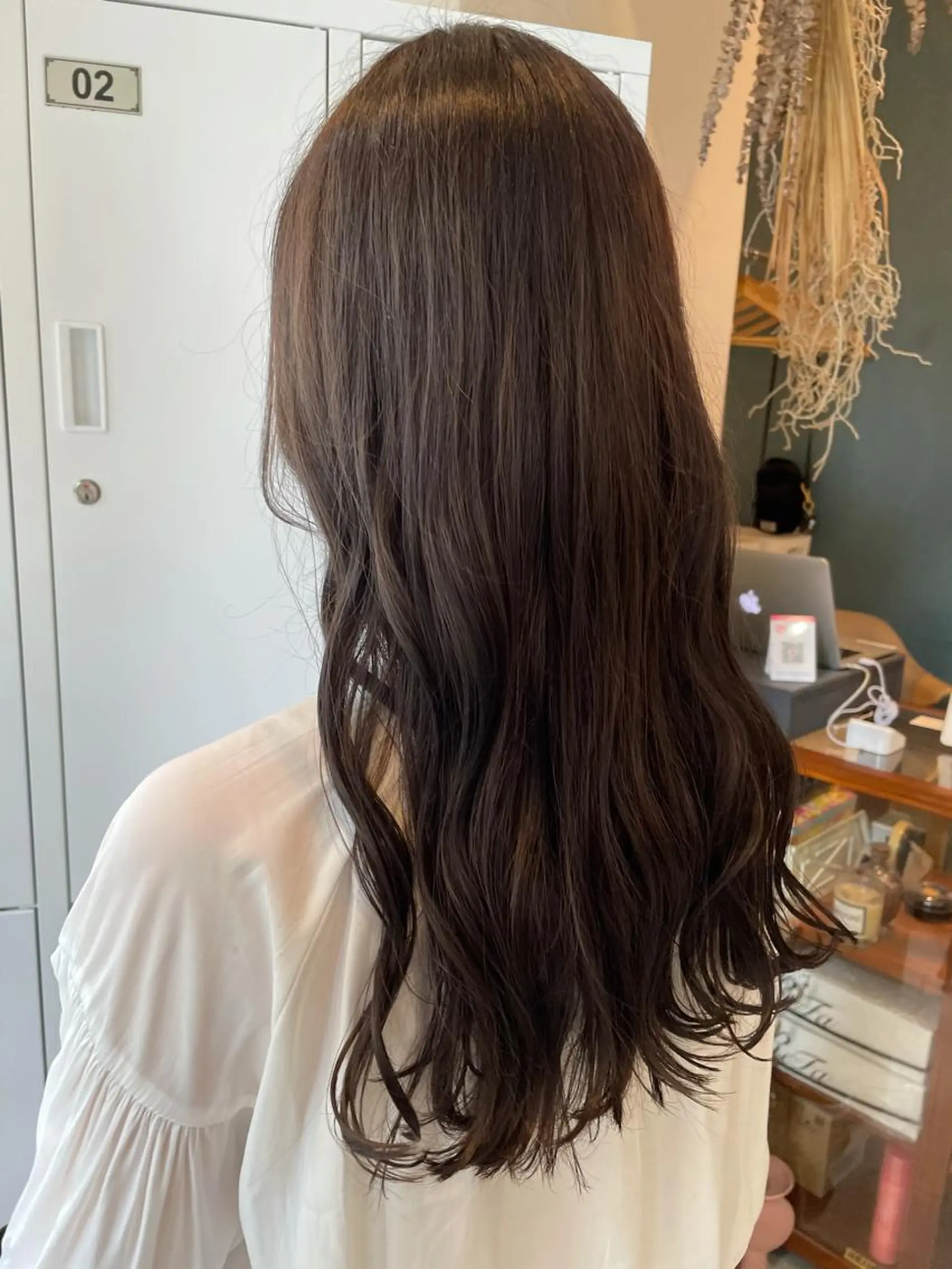 セミロング カラー ヘアアレンジ REONA🪽✨薬院 レイヤーカット🫧のヘアスタイル