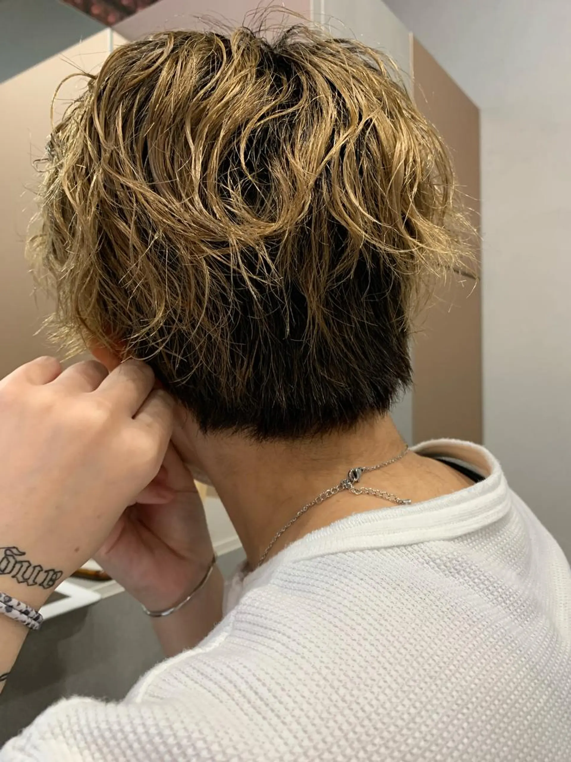 ショート パーマ ボブパーマコテ巻き風 パーマNo1深江秀平のヘアスタイル