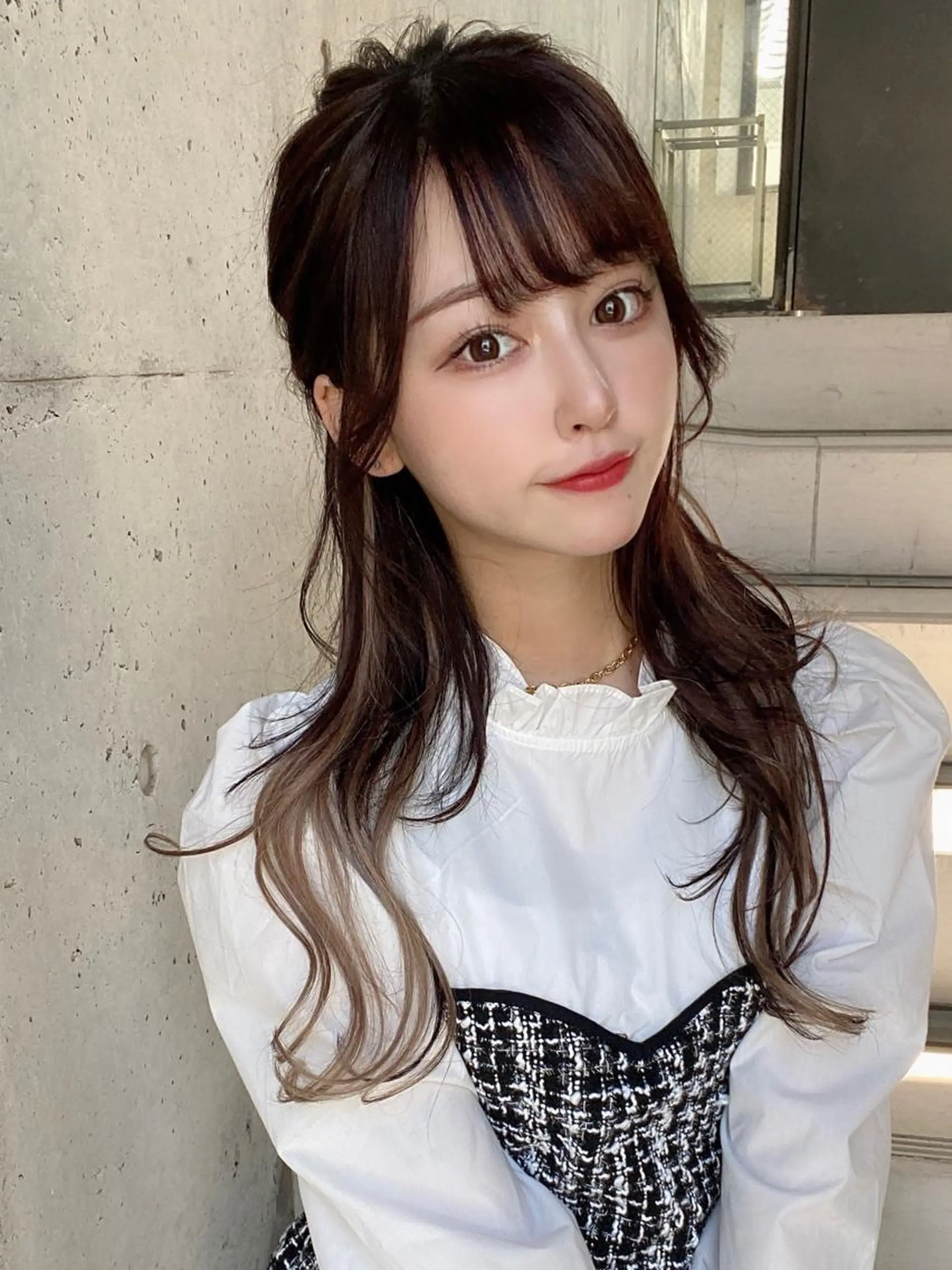 ロング カラー バレイヤージュ ブリーチ ケアブリーチ ダブルカラー ハイライトカラー ヘアカラー トリートメント 新宿✨顔周りカット 韓国ヘア/坂本亜裟海のヘアスタイル