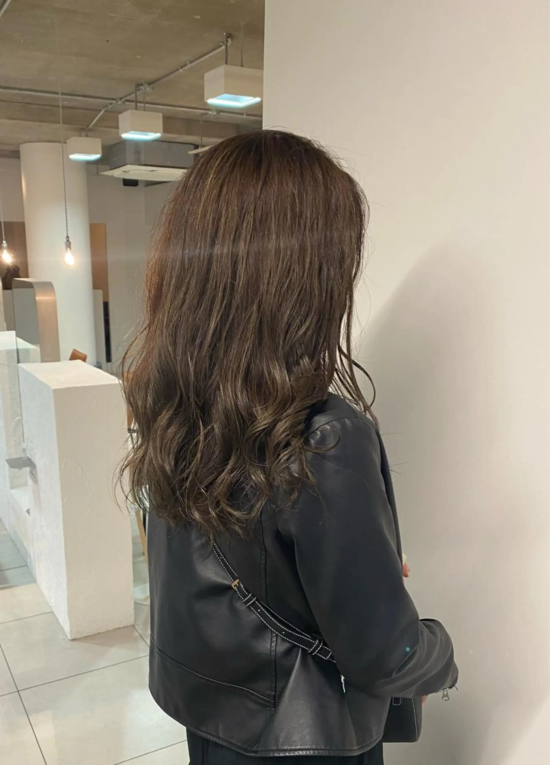 ミディアム I nagiのヘアスタイル