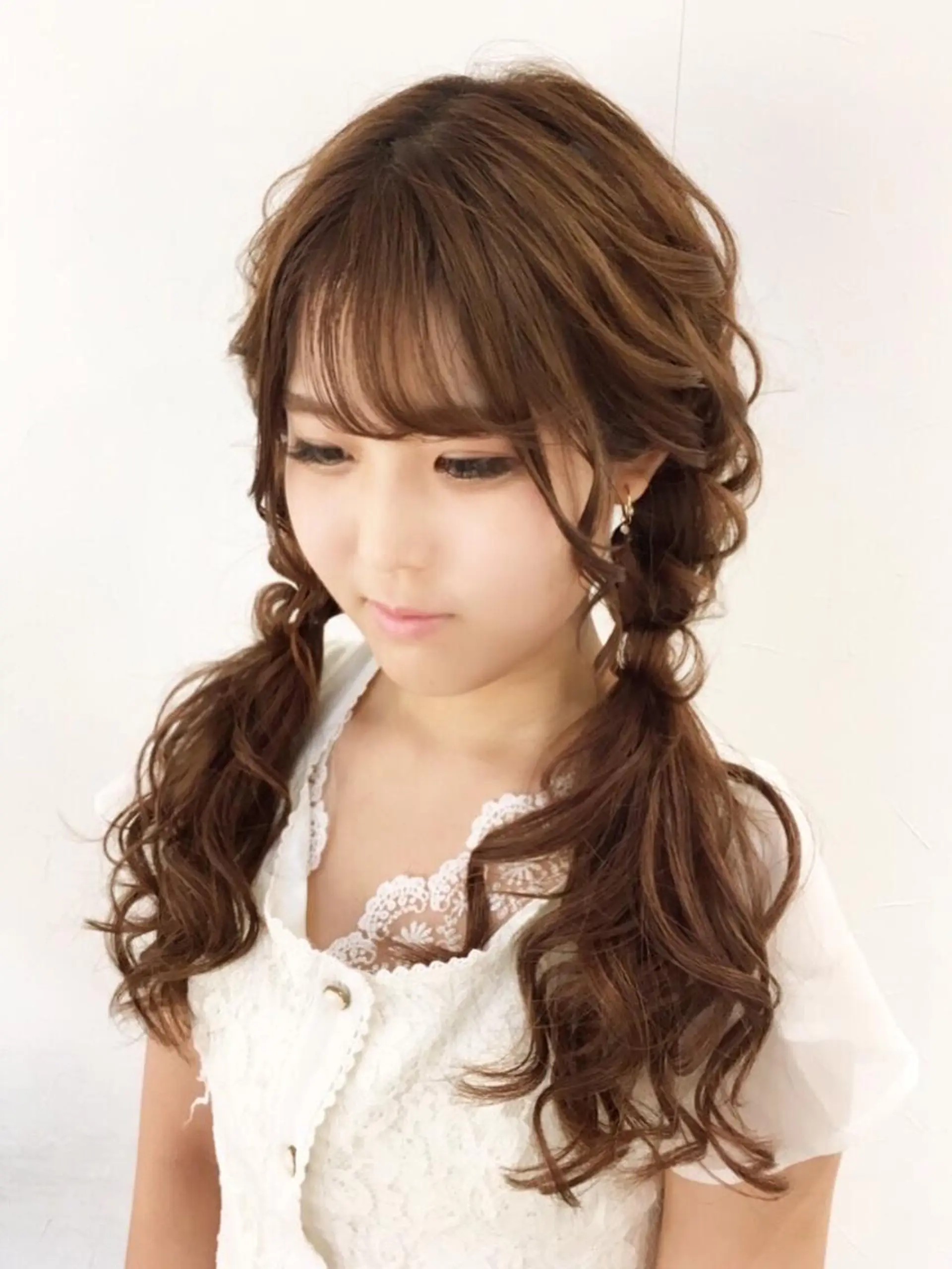 セミロング ヘアアレンジ ヘアメイク エンカレッジのヘアスタイル