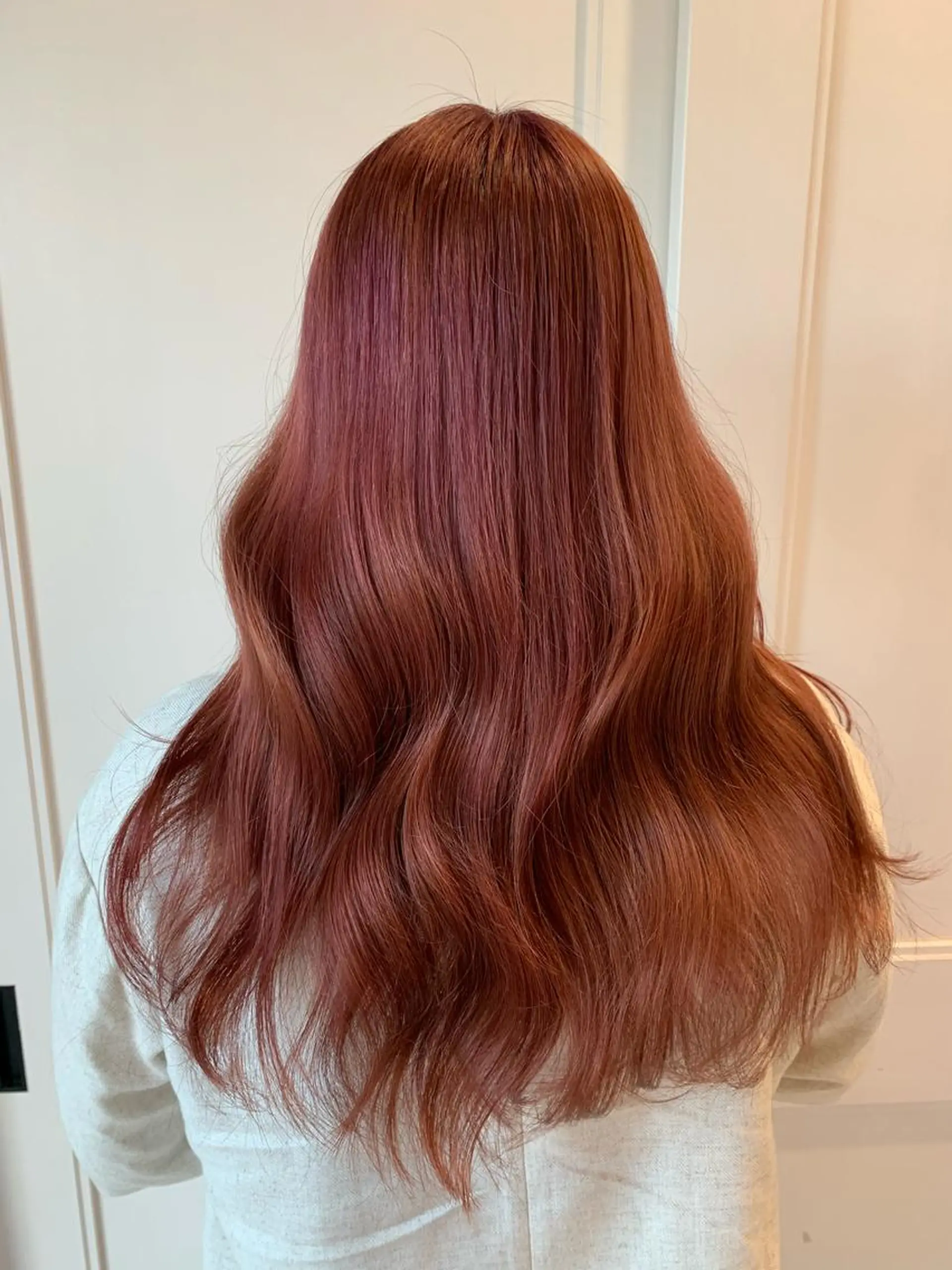 セミロング カラー ブリーチ 坂 瑞希のヘアスタイル