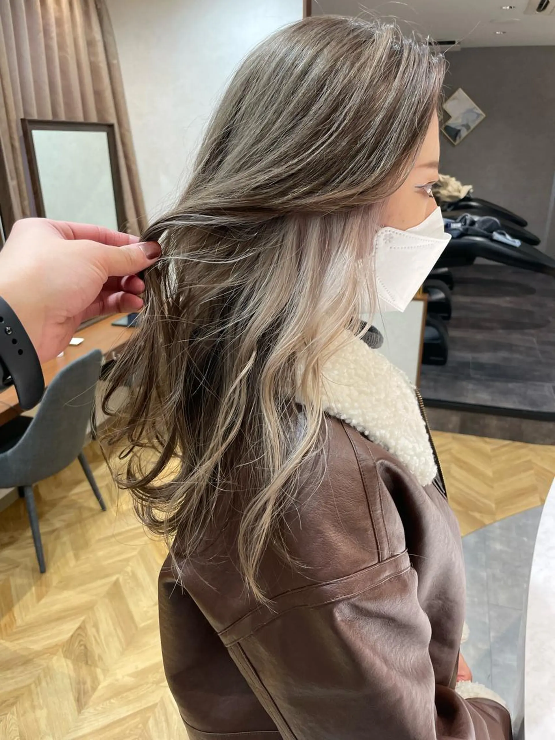 セミロング VEGA天神 ブリーチのヘアスタイル