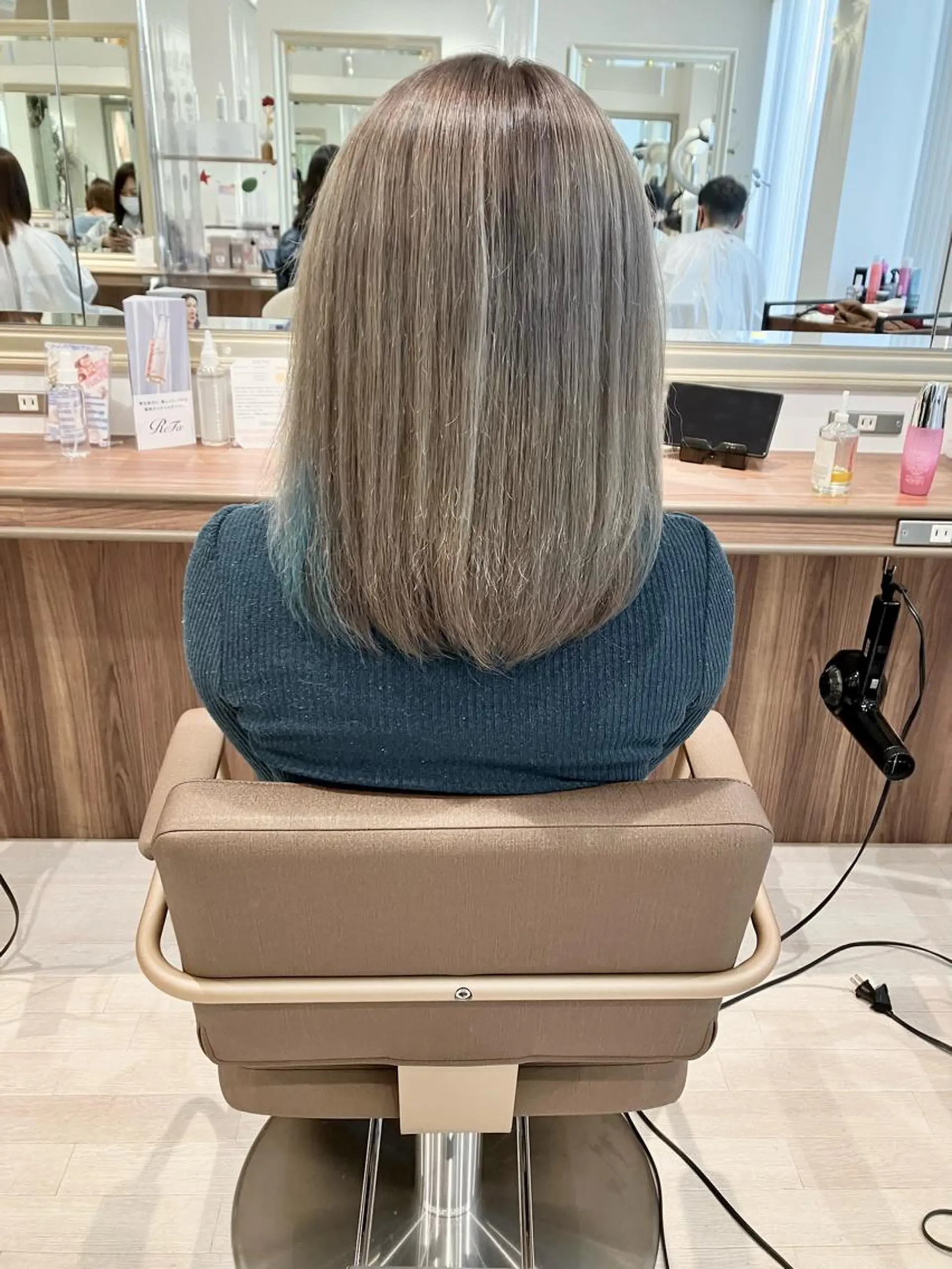 セミロング カラー ヘアカラー Miyavi/カラー ショートボブのヘアスタイル