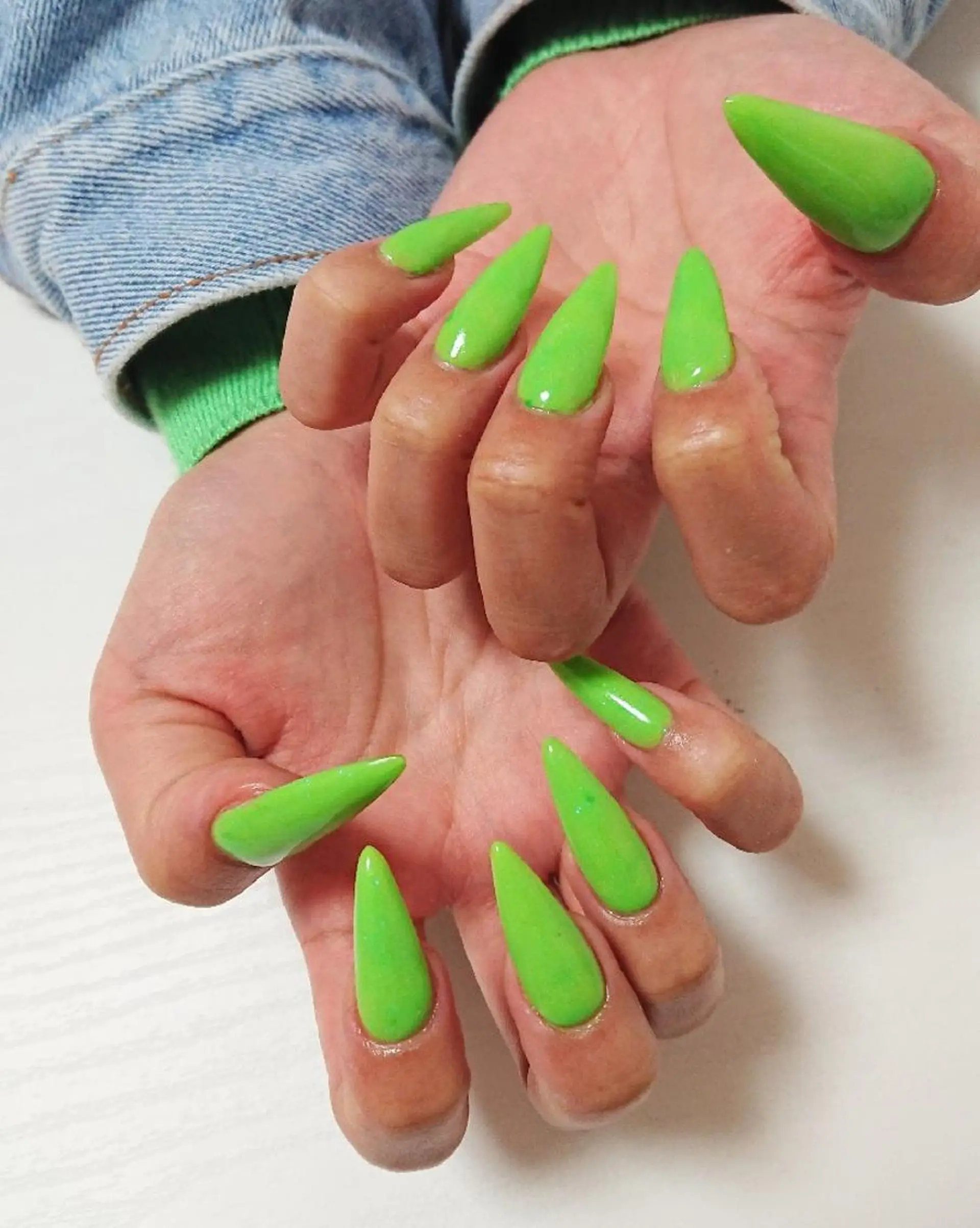 ネイル ロングネイル スカルプネイル Lilith Nailのネイルデザイン