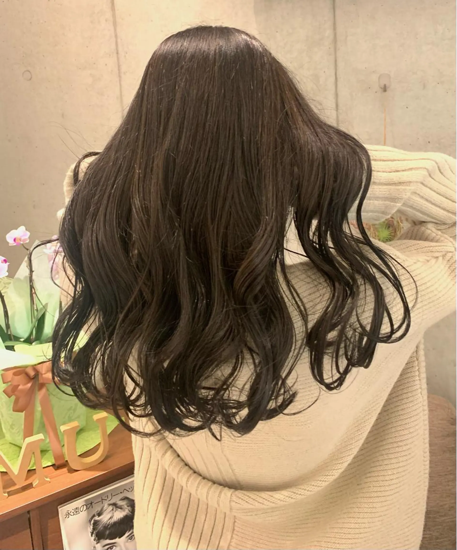 ロング ヘアカラー ヘッドスパ ❁ shizuku EMU/髪質改善💎のヘアスタイル