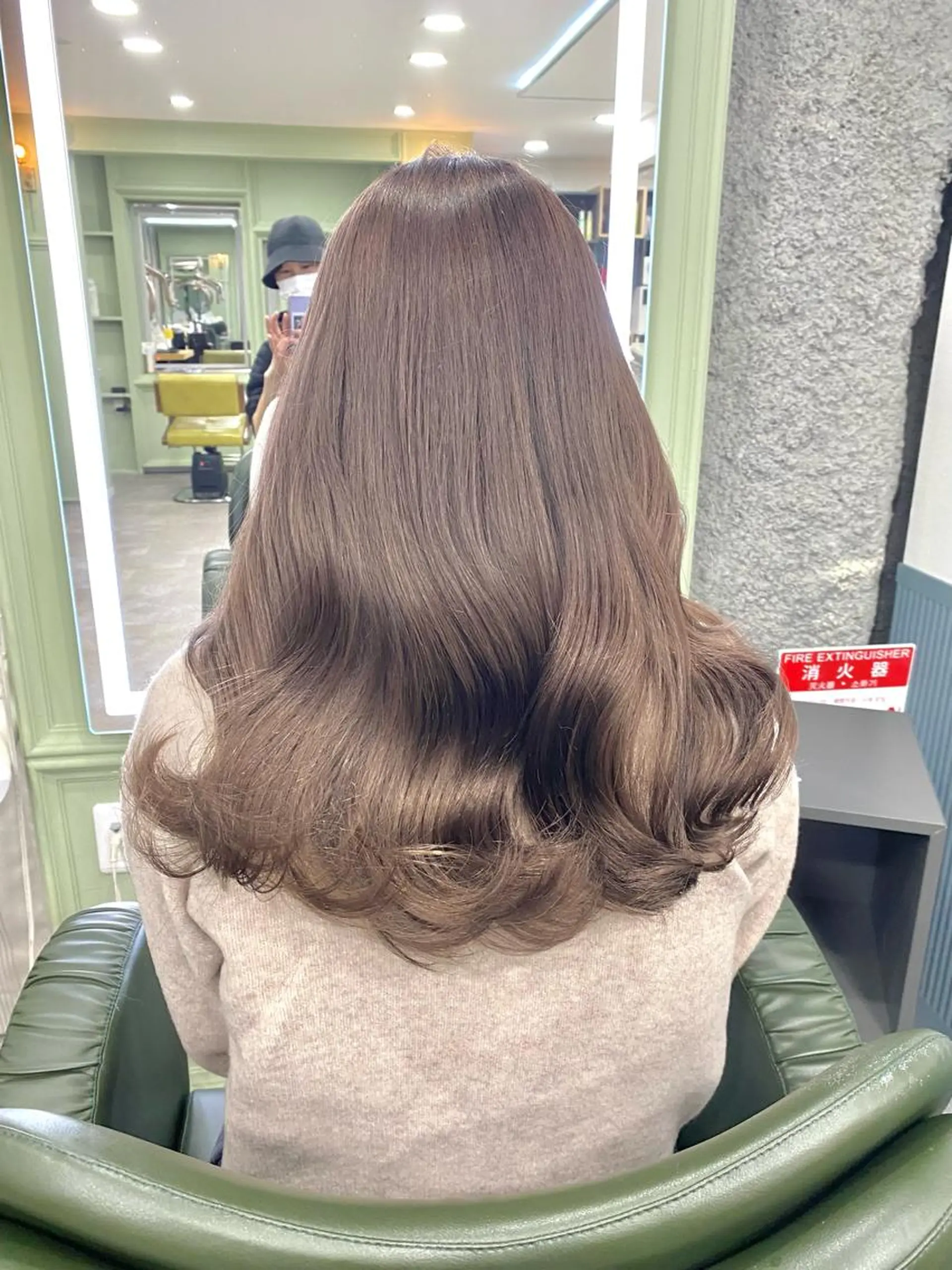 ロング カラー グレージュ ヨシンモリ 韓国風ヘア カット ヘアカラー トリートメント ボブ/縮毛矯正/ レイヤー/塚田のヘアスタイル