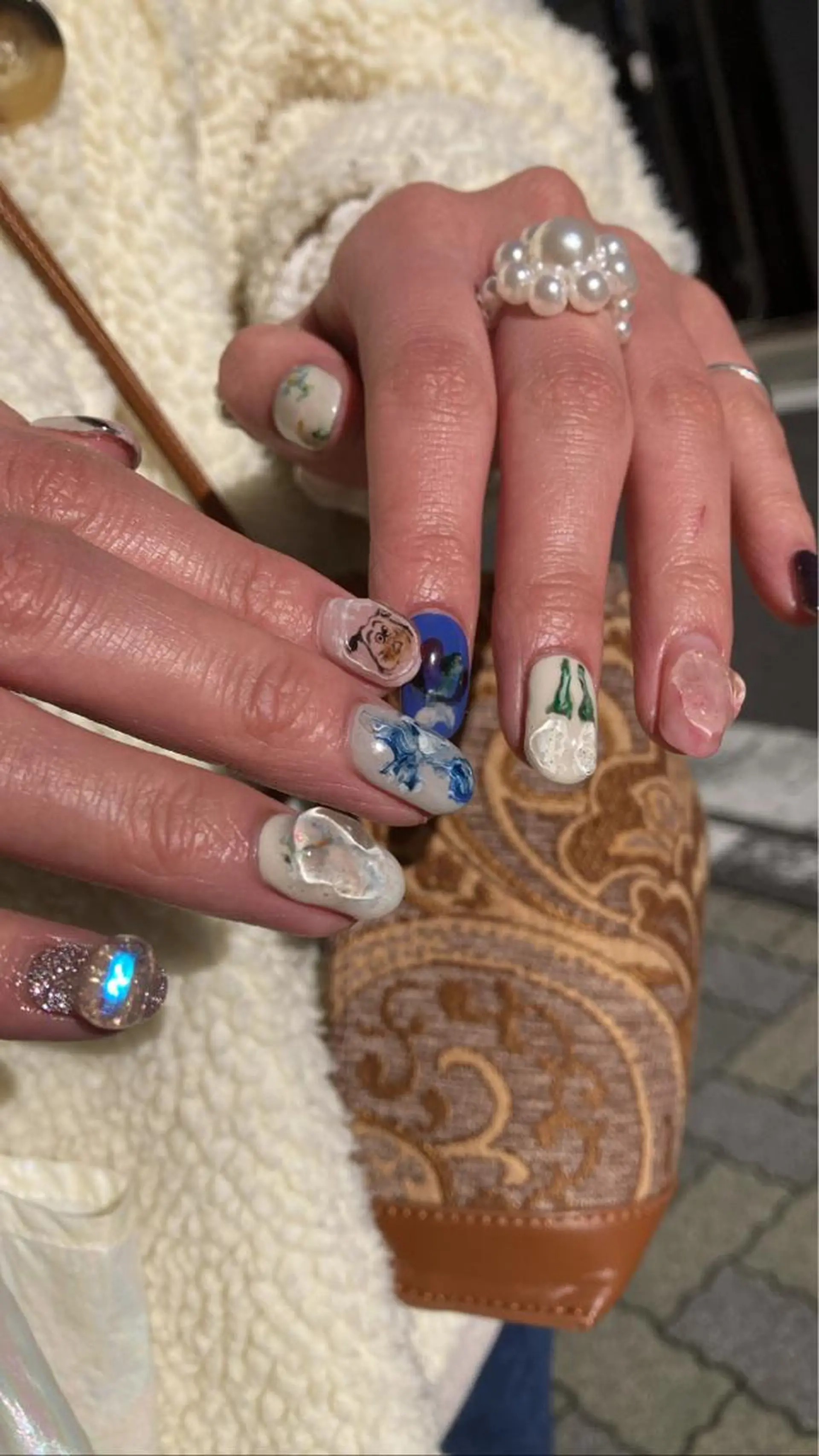 ネイル nailsalon hue所属・小山 羽奈のネイルデザイン