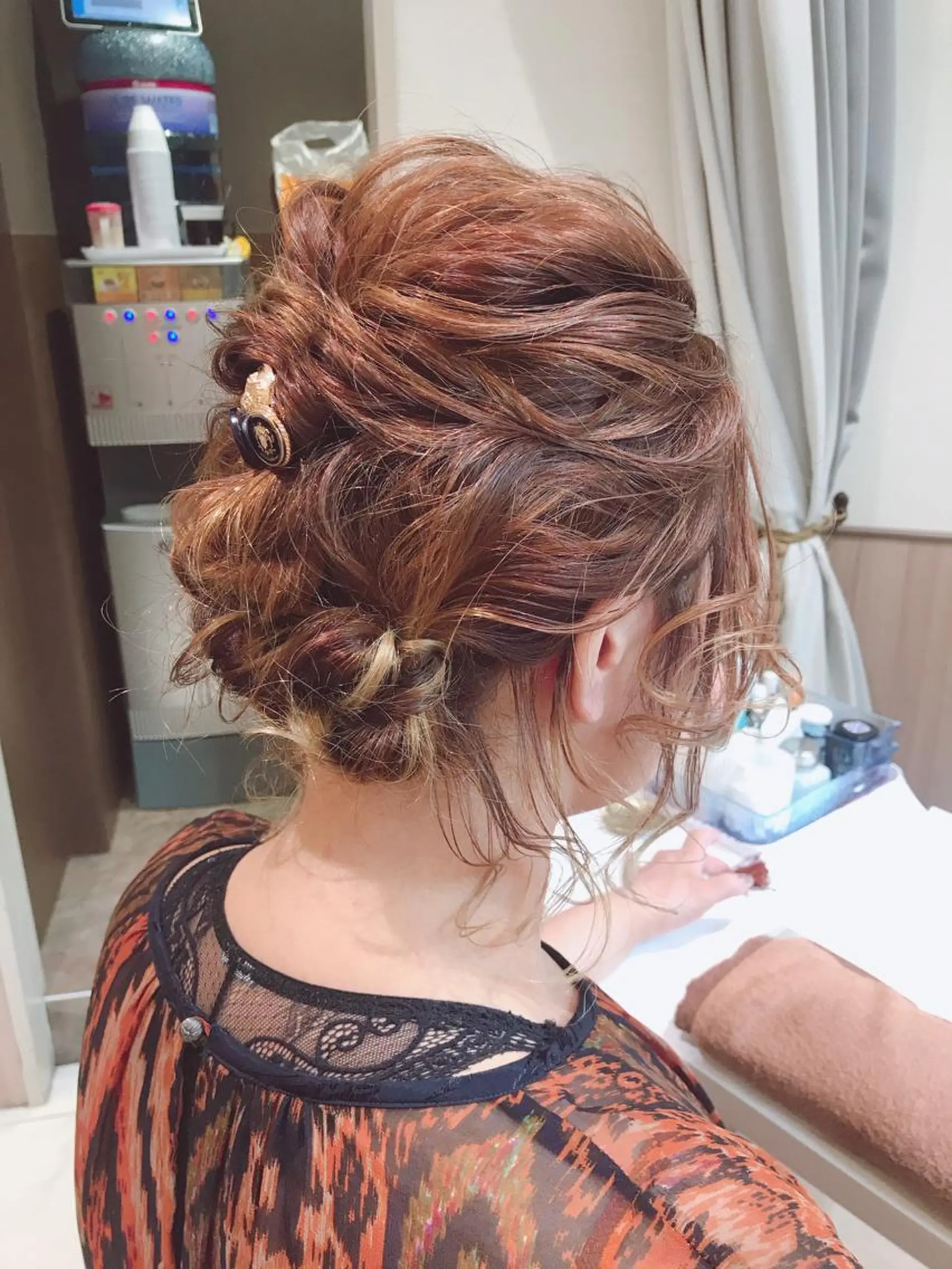 ミディアム カラー ヘアアレンジ 古川 琴美のヘアスタイル