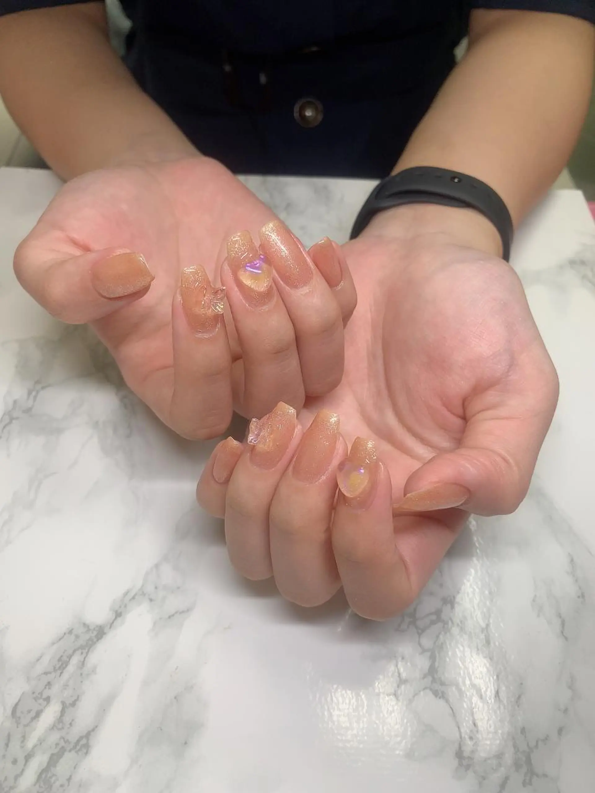 ネイル はな💎ネイル ワンホン、長さ出しのネイルデザイン