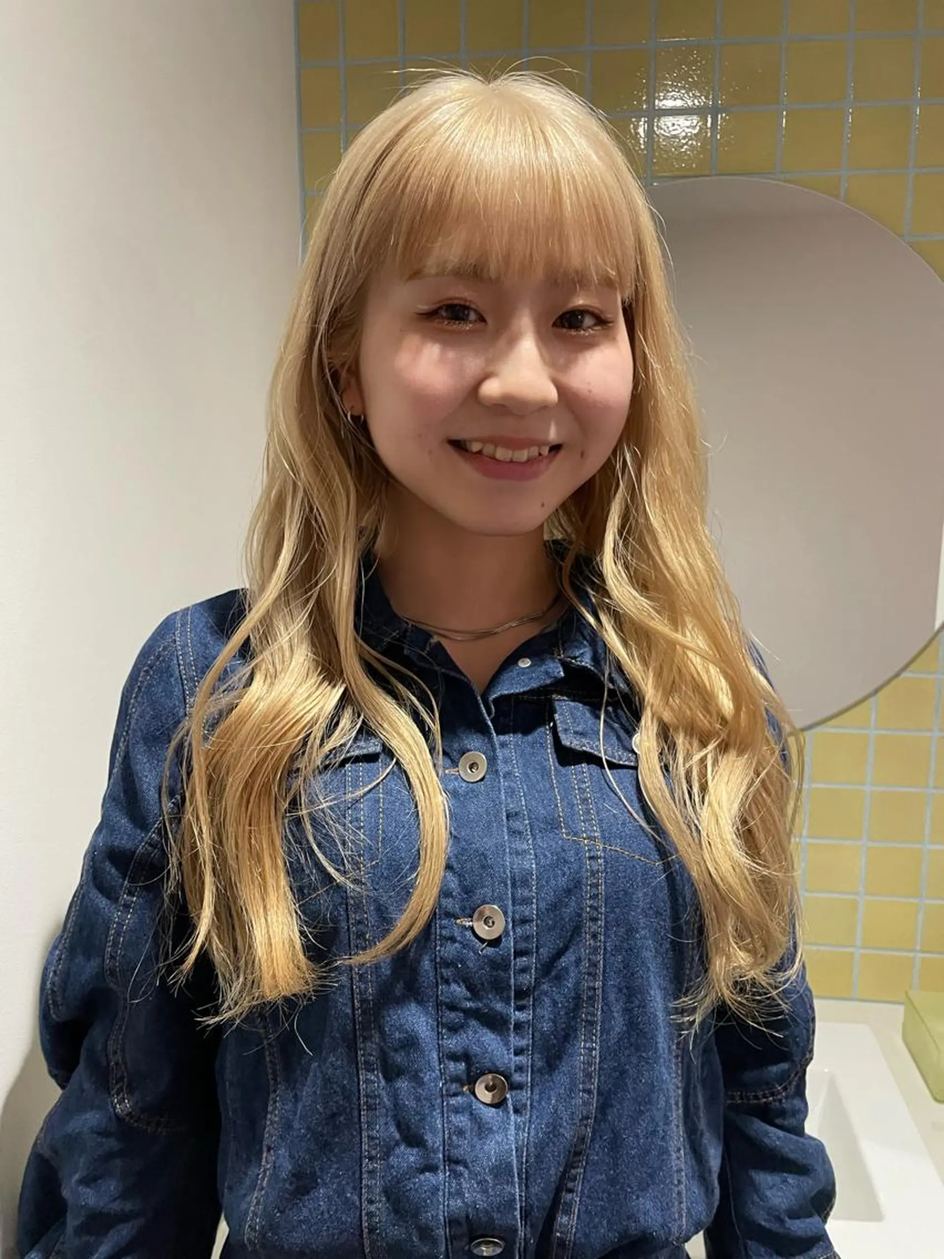 ロング ハイライト/ブリーチ /綾華のヘアスタイル