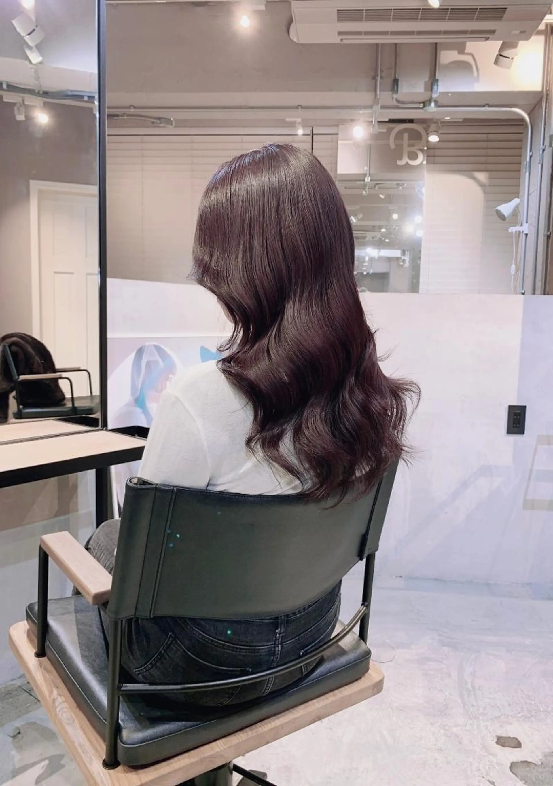 カラー 全国No.1歴あり HINATA🥇のヘアスタイル