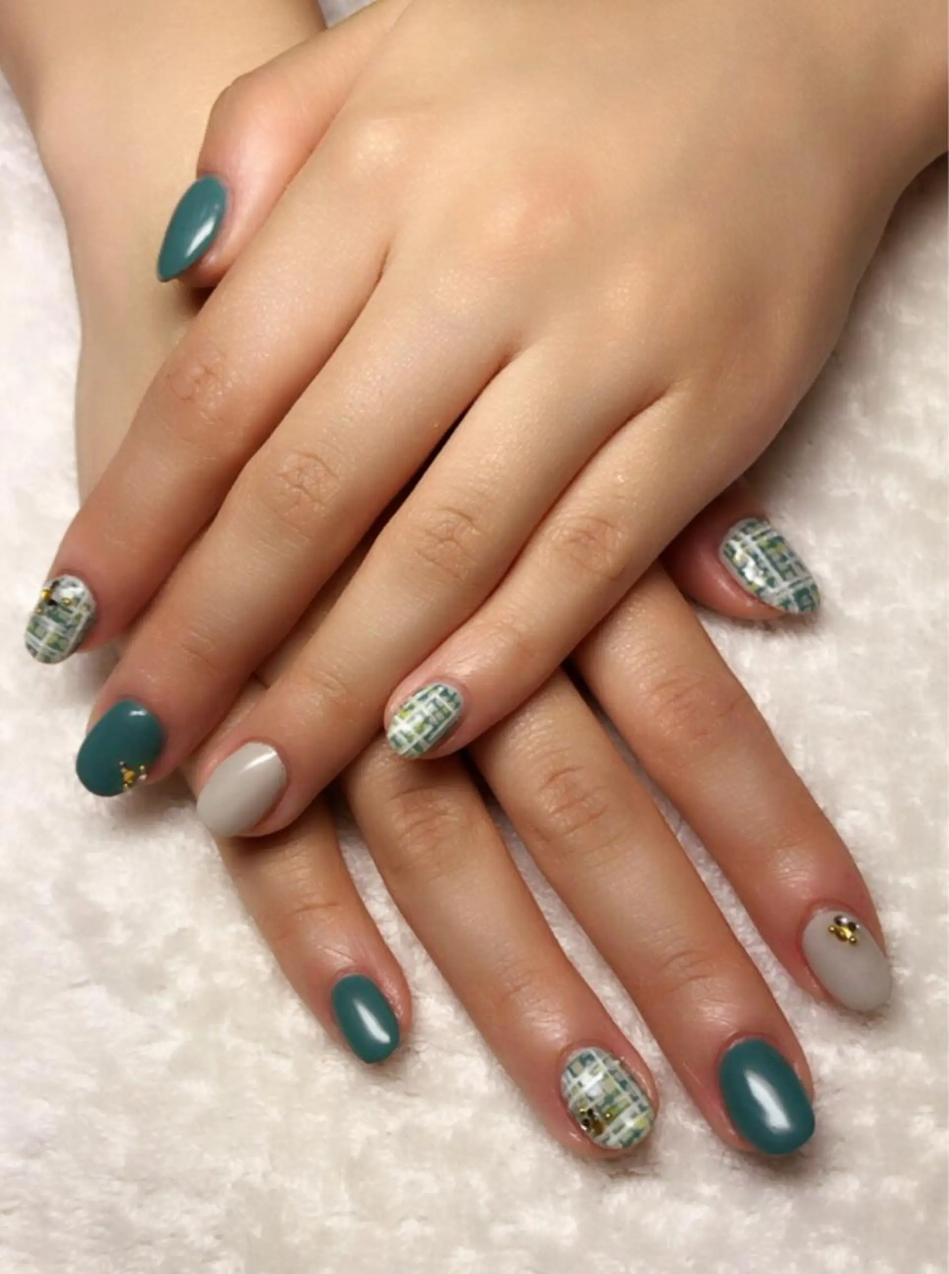 ネイル ハンドネイル ゲン レイカのネイルデザイン