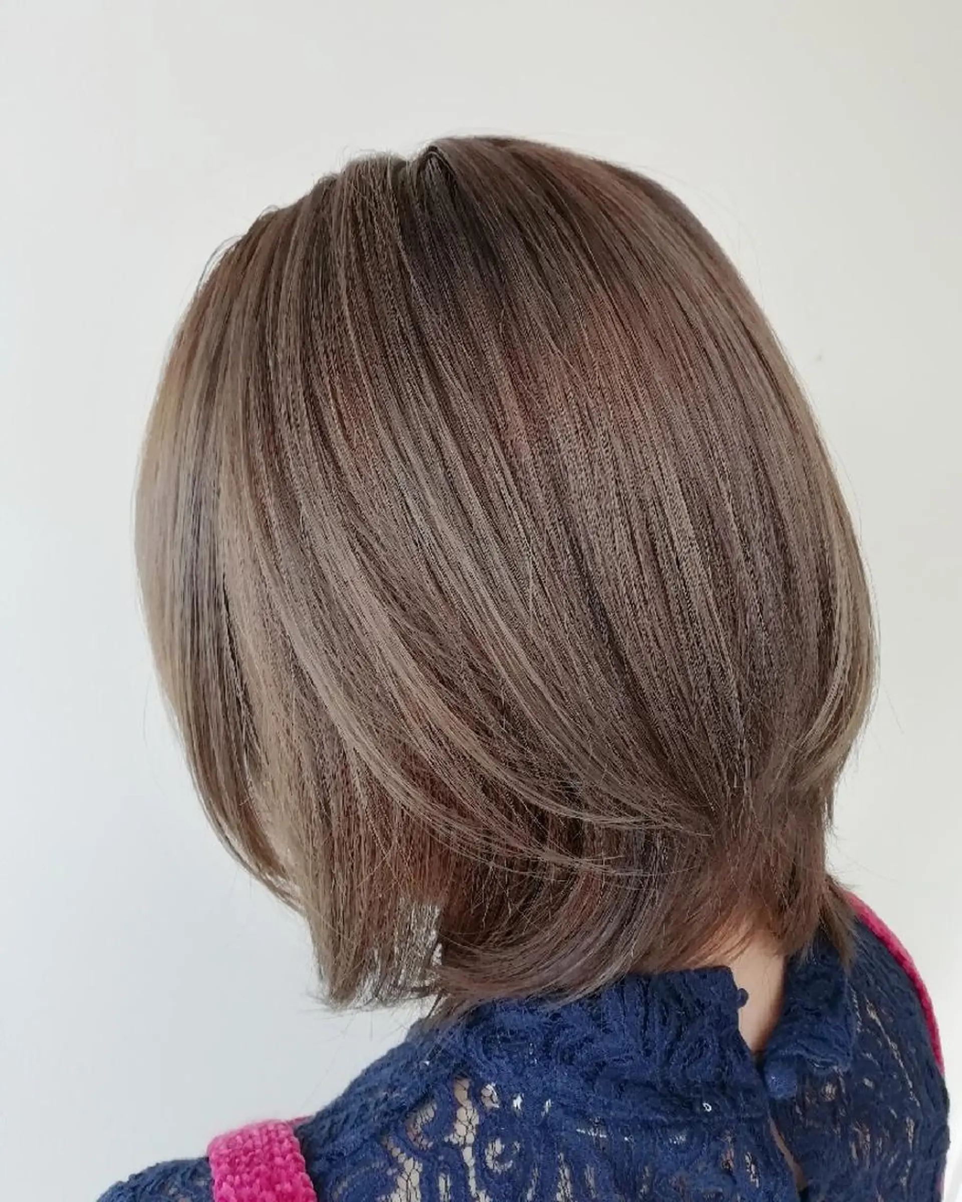 ミディアム カラー ベージュカラー フォギーベージュ Roid 代表✨HIROのヘアスタイル