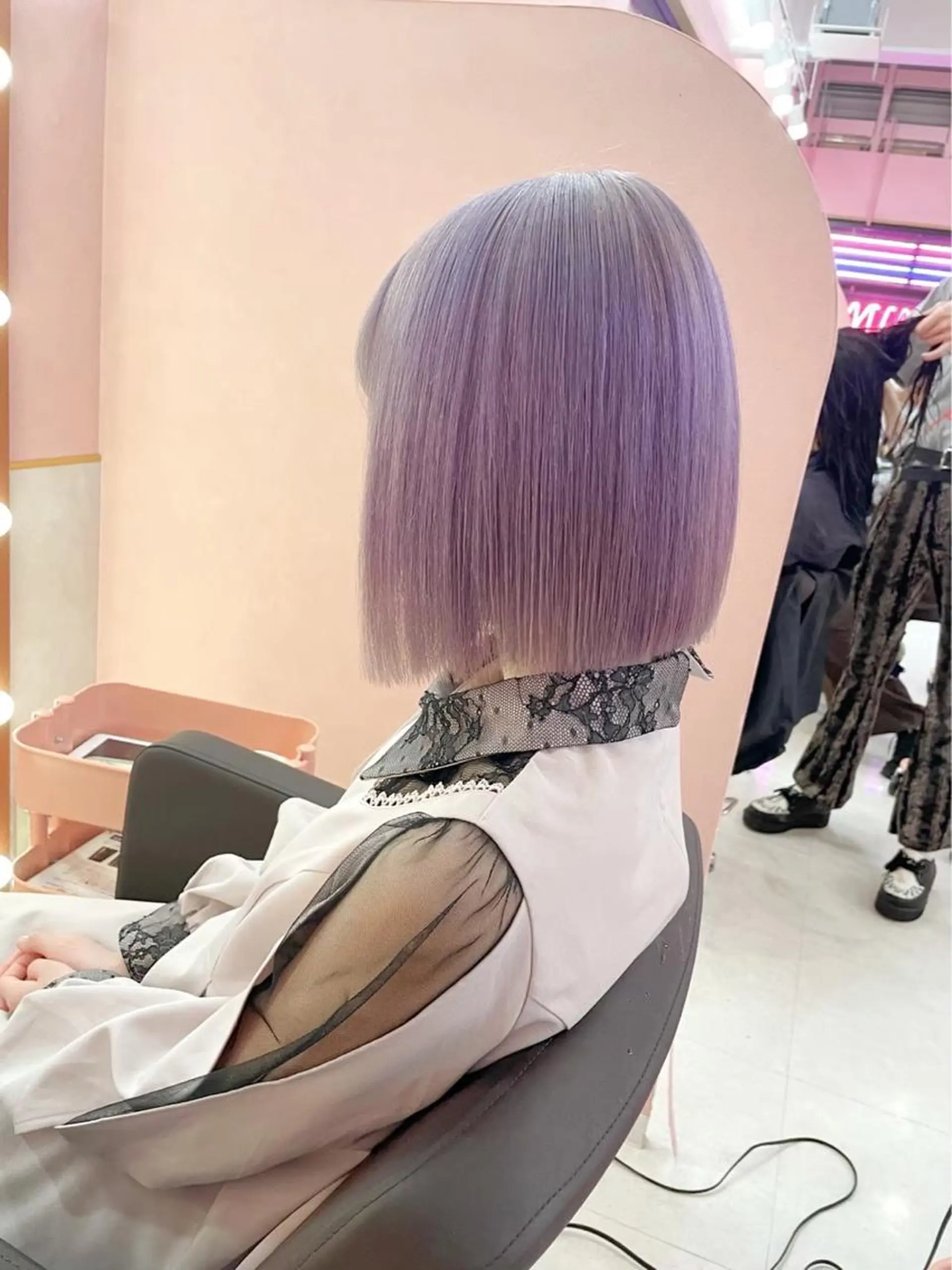 ショート カラー ハイトーンカラー ボブ カット ヘアセット 大人GAL製造機/カ ラー×エクステゆいとのヘアスタイル